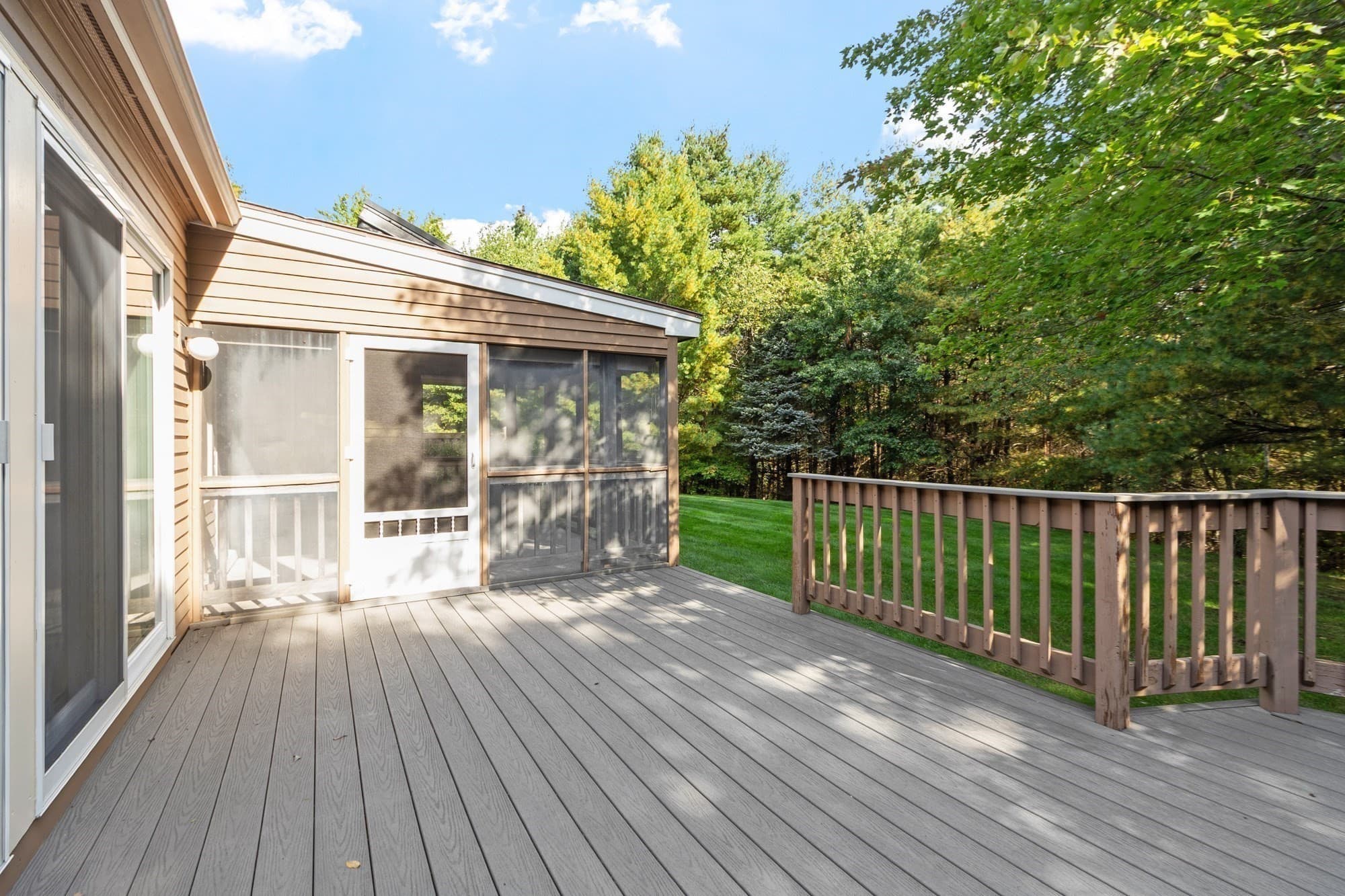 Condominium at 1102C Ridgefield Cir # 1102C, Clinton MA 01510, Clinton, photo 31 of 39