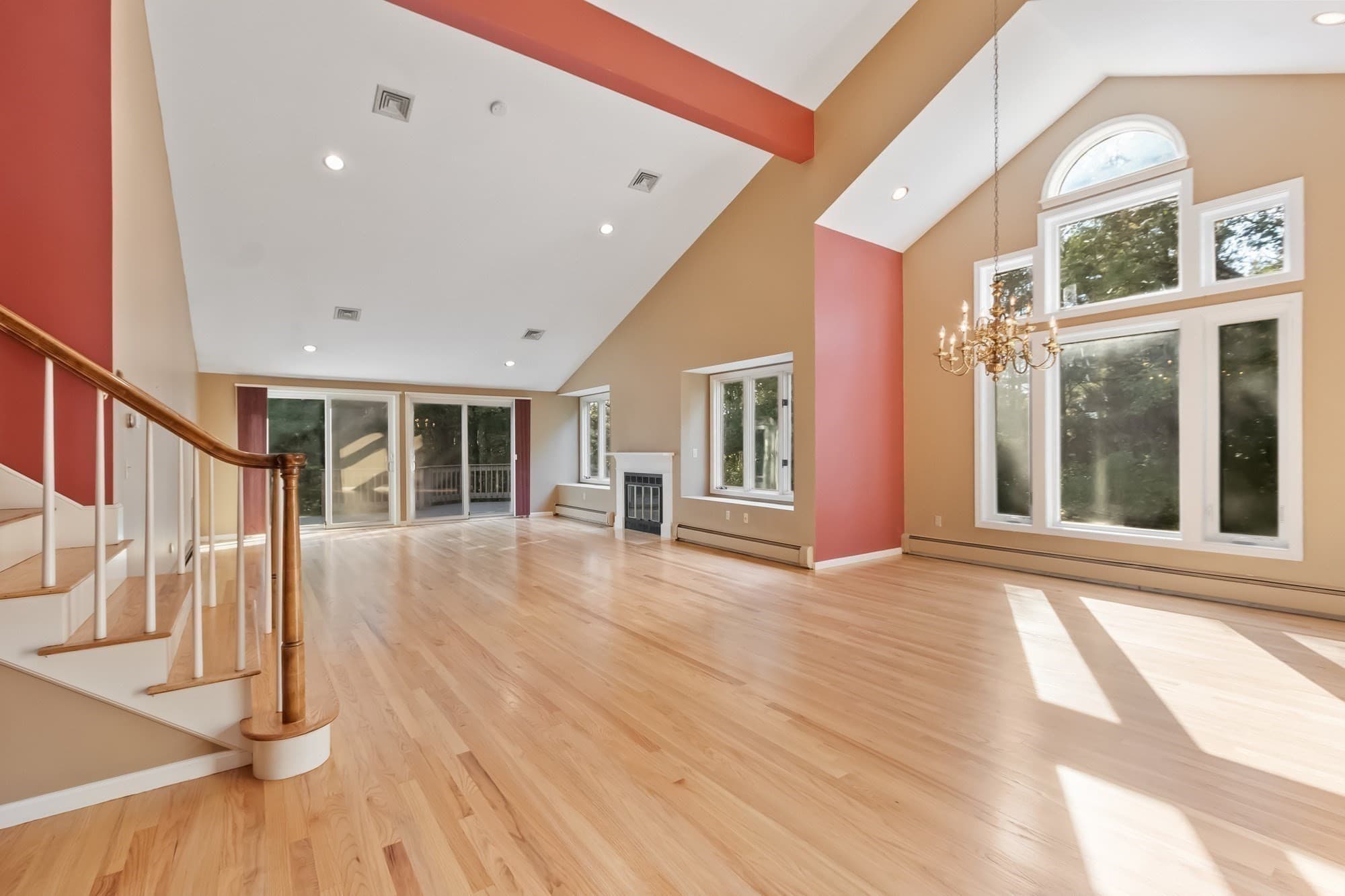 Condominium at 1102C Ridgefield Cir # 1102C, Clinton MA 01510, Clinton, photo 8 of 39