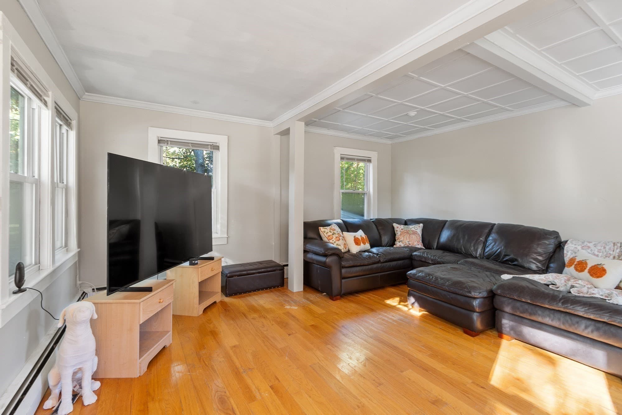 Single Family Residence at 21 Roosevelt Rd, Tewksbury MA 01876, Tewksbury, photo 4 of 30