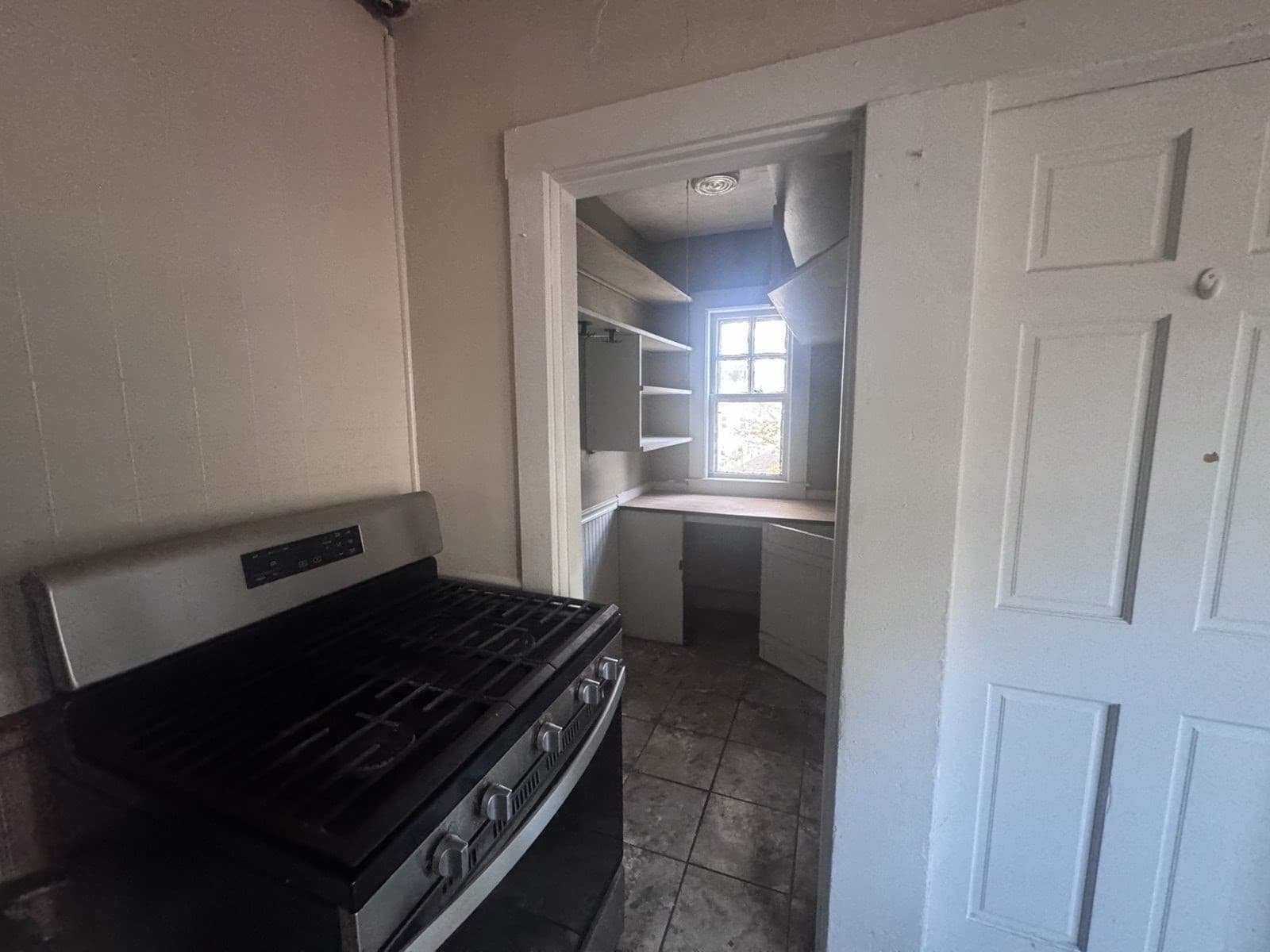 3 Family - 3 Units Up/Down at 79 Fuller Street, Boston MA 02124, Boston, photo 18 of 28