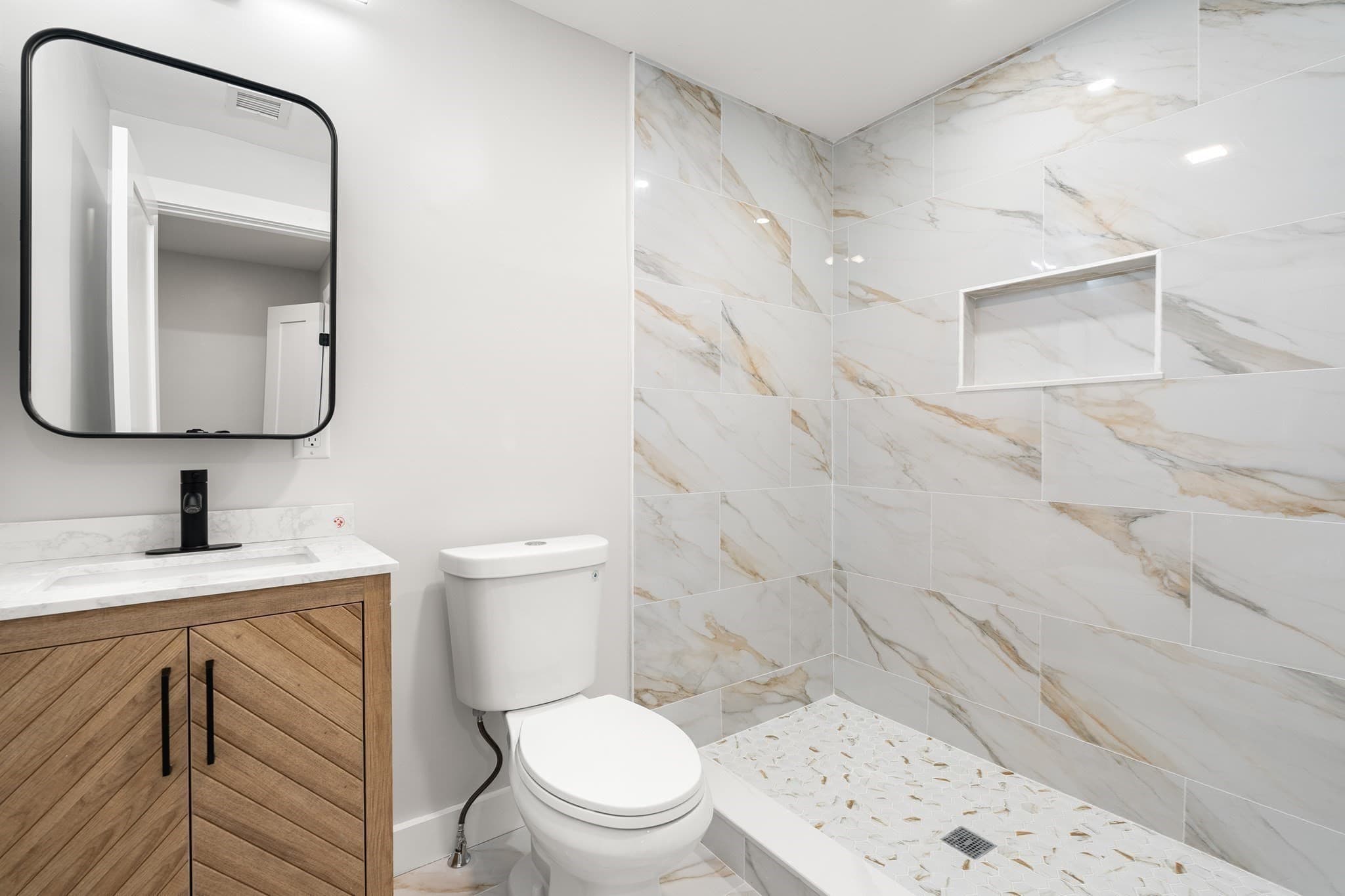 Condominium at 18 Yale Terrace # 1, Boston MA 02130, Boston, photo 11 of 22