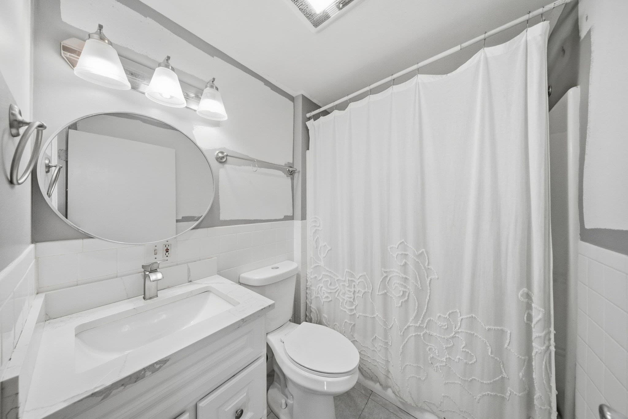 Duplex at 19-21 Moore Ave, Franklin MA 02038, Franklin, photo 25 of 33