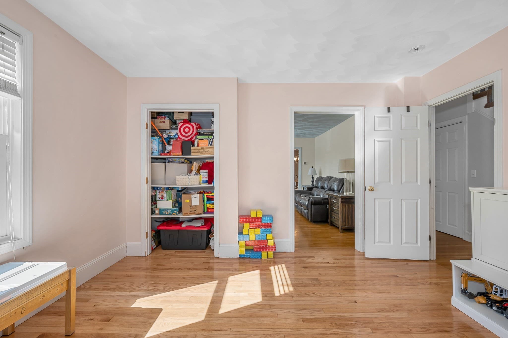 Single Family Residence at 37 Dudley St, North Andover MA 01845, North Andover, photo 12 of 40