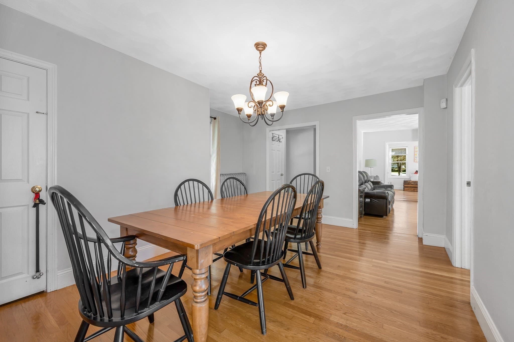 Single Family Residence at 37 Dudley St, North Andover MA 01845, North Andover, photo 7 of 40