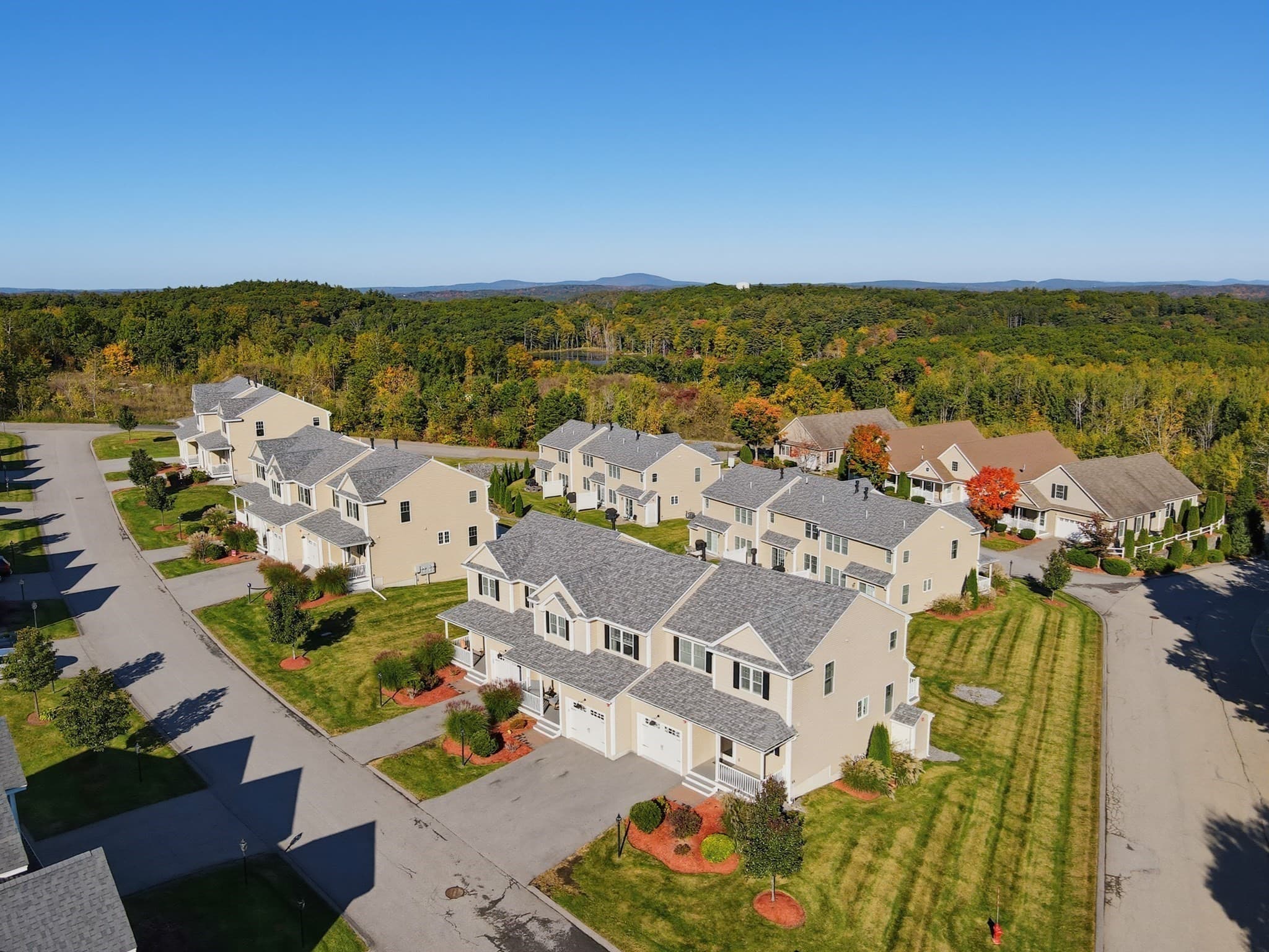 Condominium at 1216 Hazelwood Way # 0, Clinton MA 01510, Clinton, photo 23 of 25