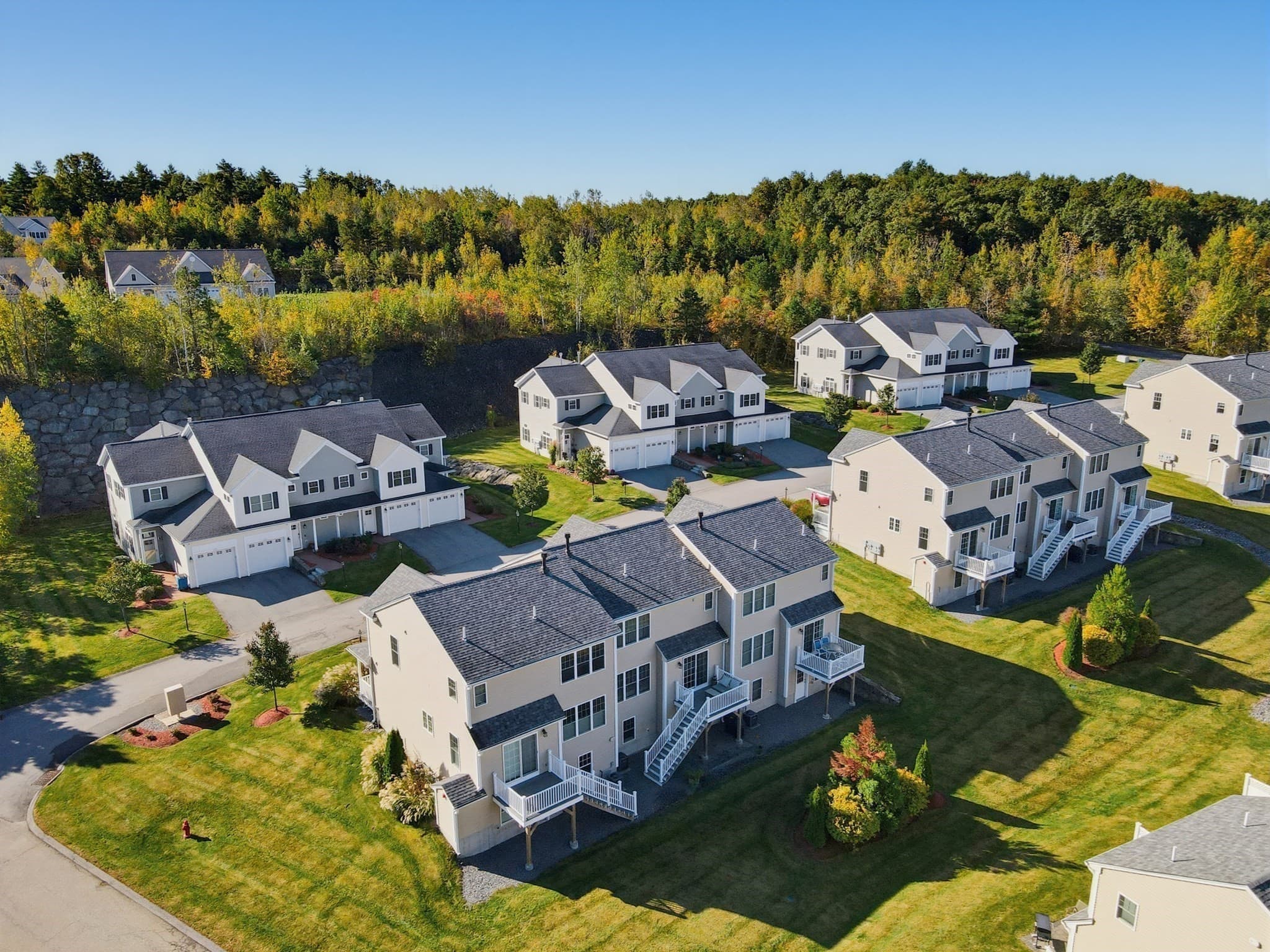 Condominium at 1216 Hazelwood Way # 0, Clinton MA 01510, Clinton, photo 24 of 25