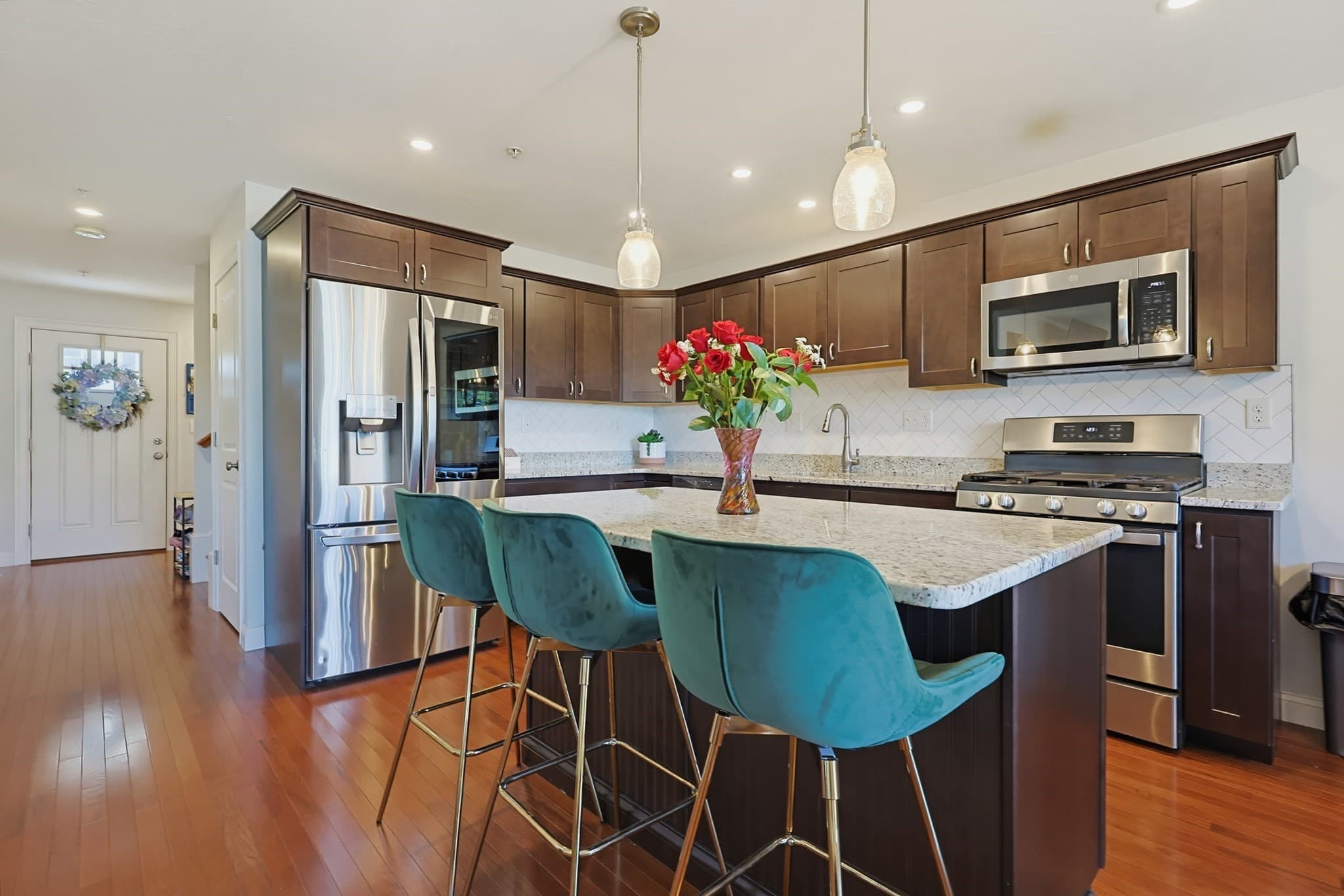 Condominium at 1216 Hazelwood Way # 0, Clinton MA 01510, Clinton, photo 4 of 25