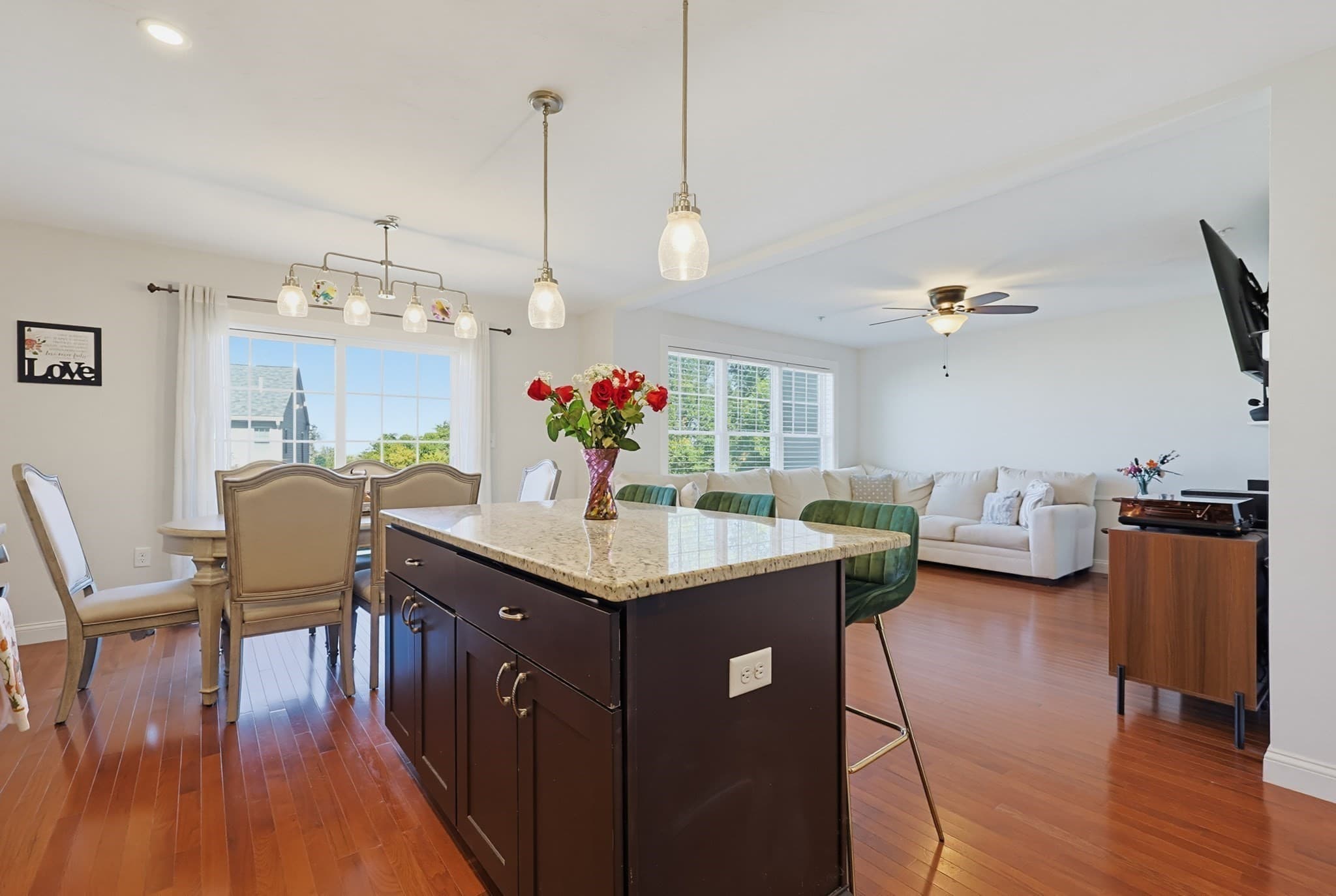 Condominium at 1216 Hazelwood Way # 0, Clinton MA 01510, Clinton, photo 8 of 25