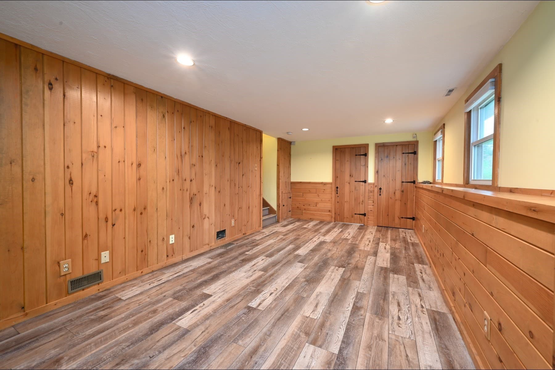 Single Family Residence at 318 Essex St, Whitman MA 02382, Whitman, photo 27 of 41