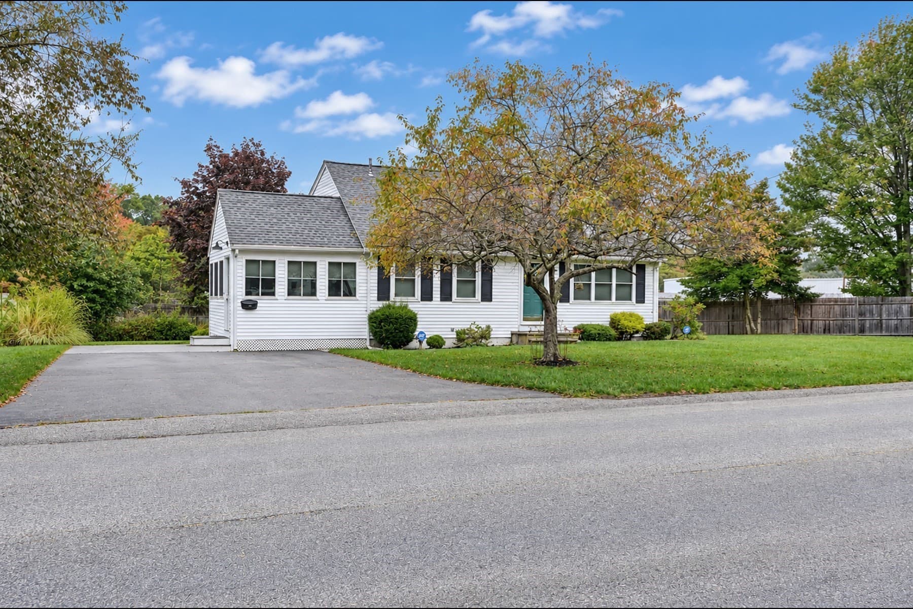 Single Family Residence at 318 Essex St, Whitman MA 02382, Whitman, photo 2 of 41