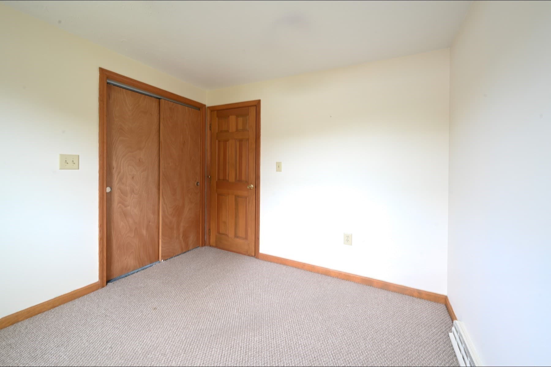 Single Family Residence at 318 Essex St, Whitman MA 02382, Whitman, photo 19 of 41