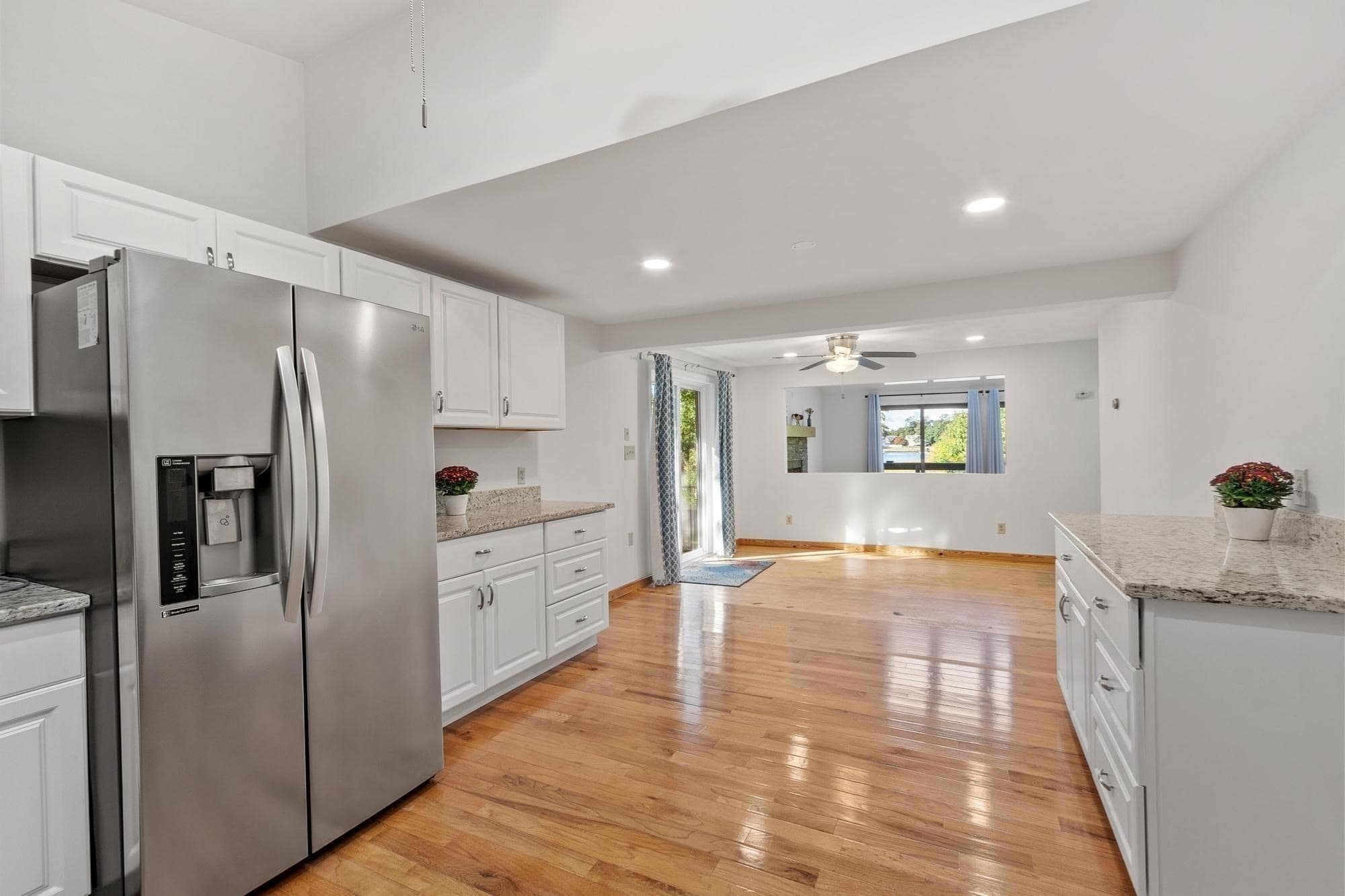 Single Family Residence at 7 Hutton St, Danvers MA 01923, Danvers, photo 15 of 42