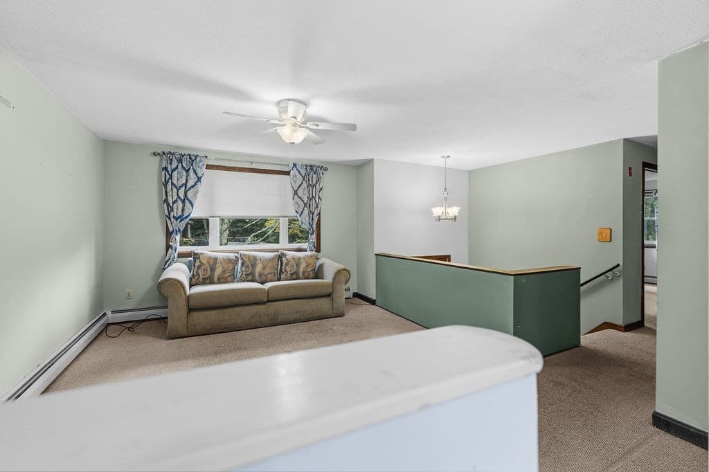 Single Family Residence at 95 Mayflower Ln, Wareham MA 02571, Wareham, photo 13 of 28