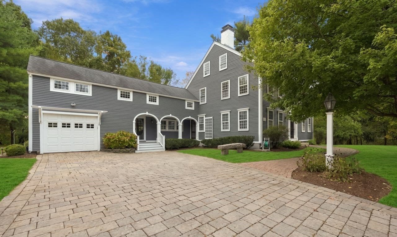 Single Family Residence at 230 South Street, Norwell MA 02061, Norwell, photo 2 of 41