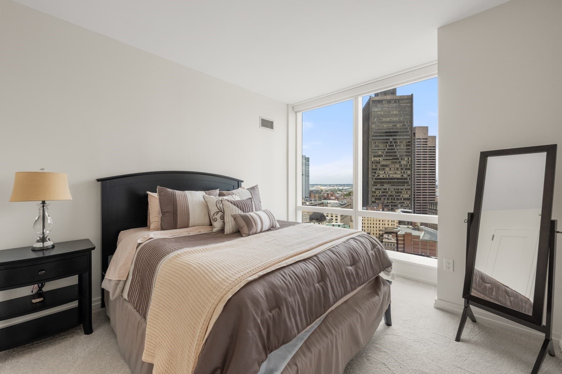 Condominium at 1 Franklin St # 2404, Boston MA 02110, Boston, photo 22 of 37