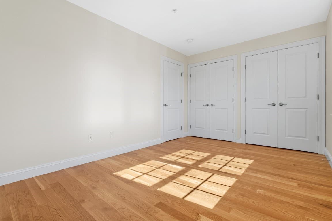 Condominium at 25 Hastings Ave # 3, Waltham MA 02453, Waltham, photo 18 of 32
