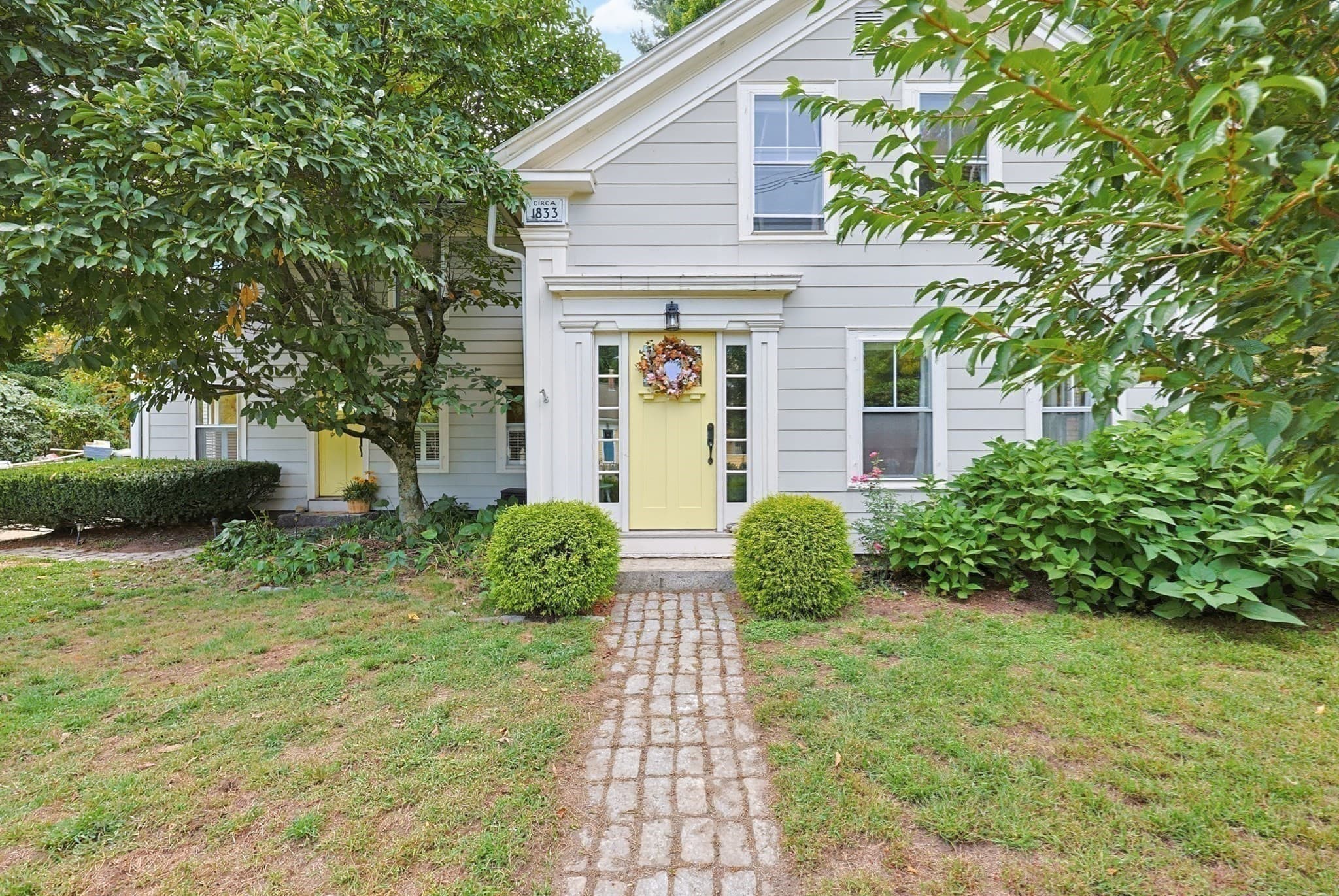 Single Family Residence at 423 South St, Holliston MA 01746, Holliston, photo 2 of 42
