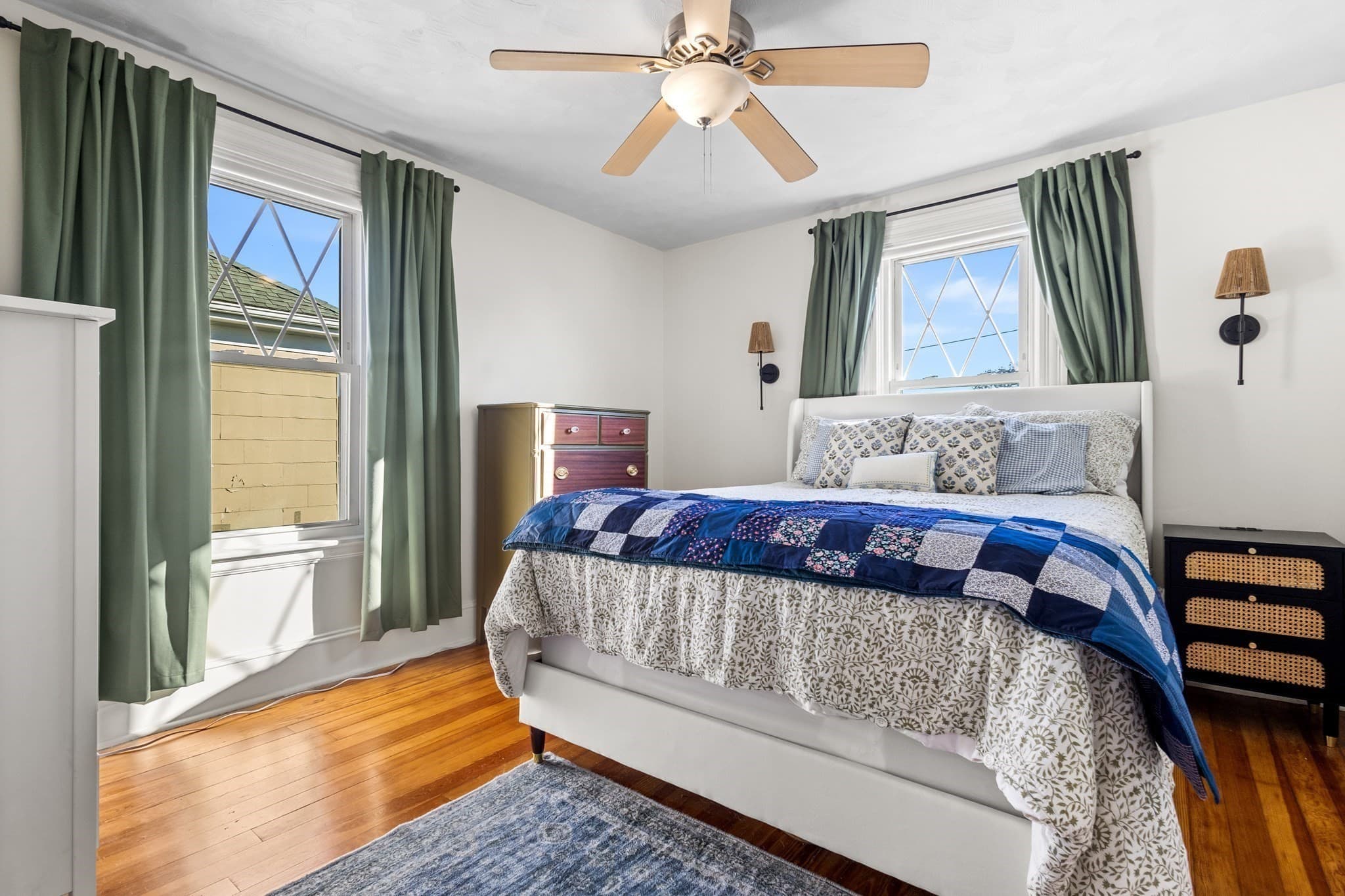 Single Family Residence at 69 Milford St, New Bedford MA 02745, New Bedford, photo 13 of 22