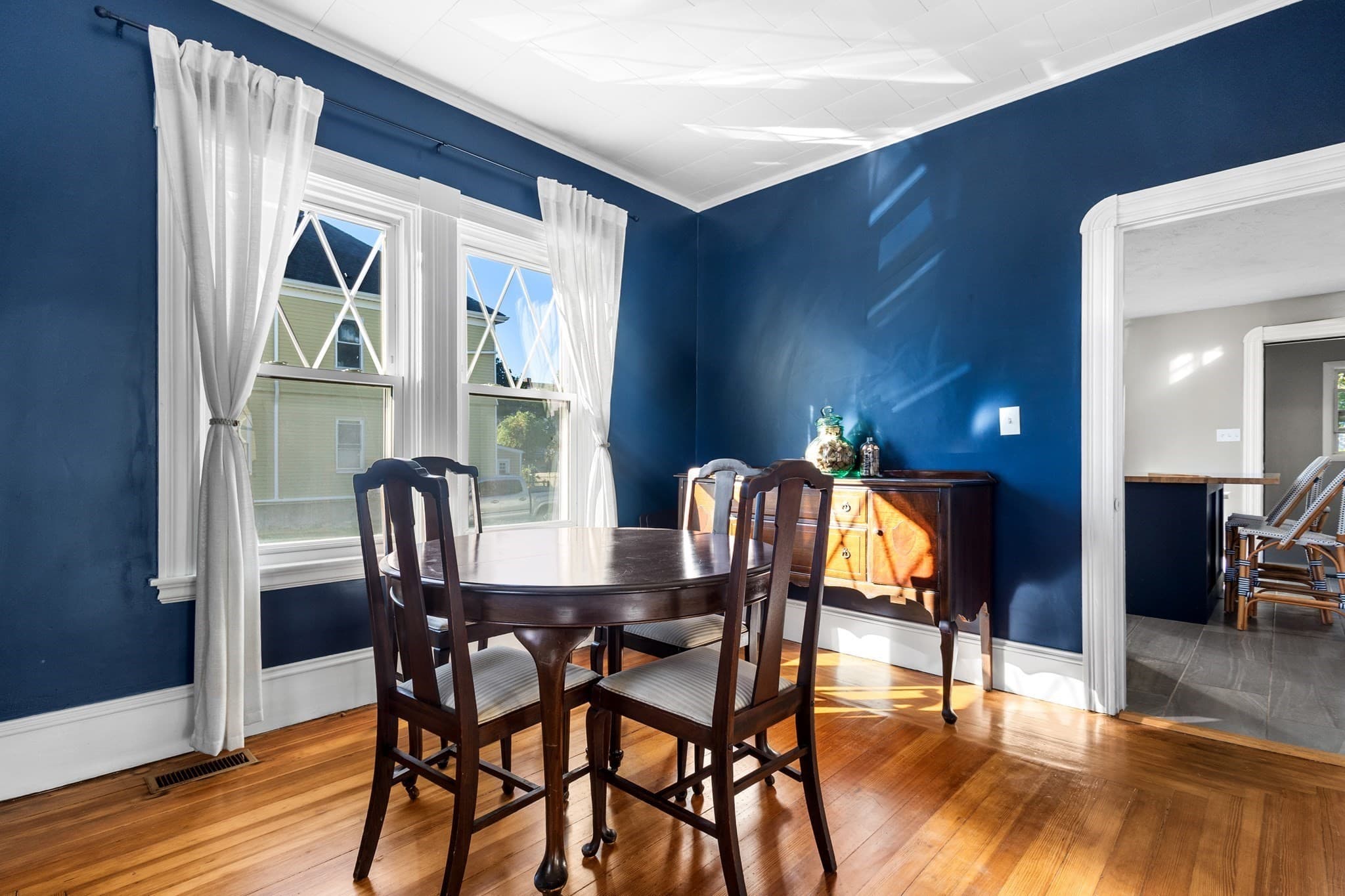 Single Family Residence at 69 Milford St, New Bedford MA 02745, New Bedford, photo 4 of 22