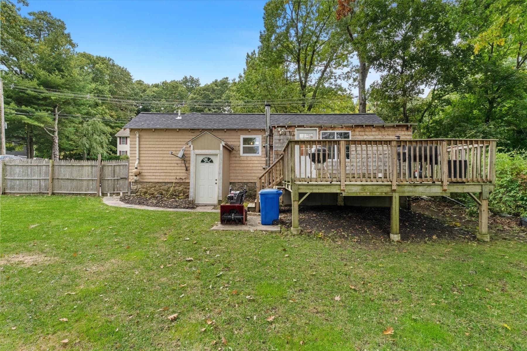 Single Family Residence at 11 Wheelock Rd, Shrewsbury MA 01545, Shrewsbury, photo 23 of 35