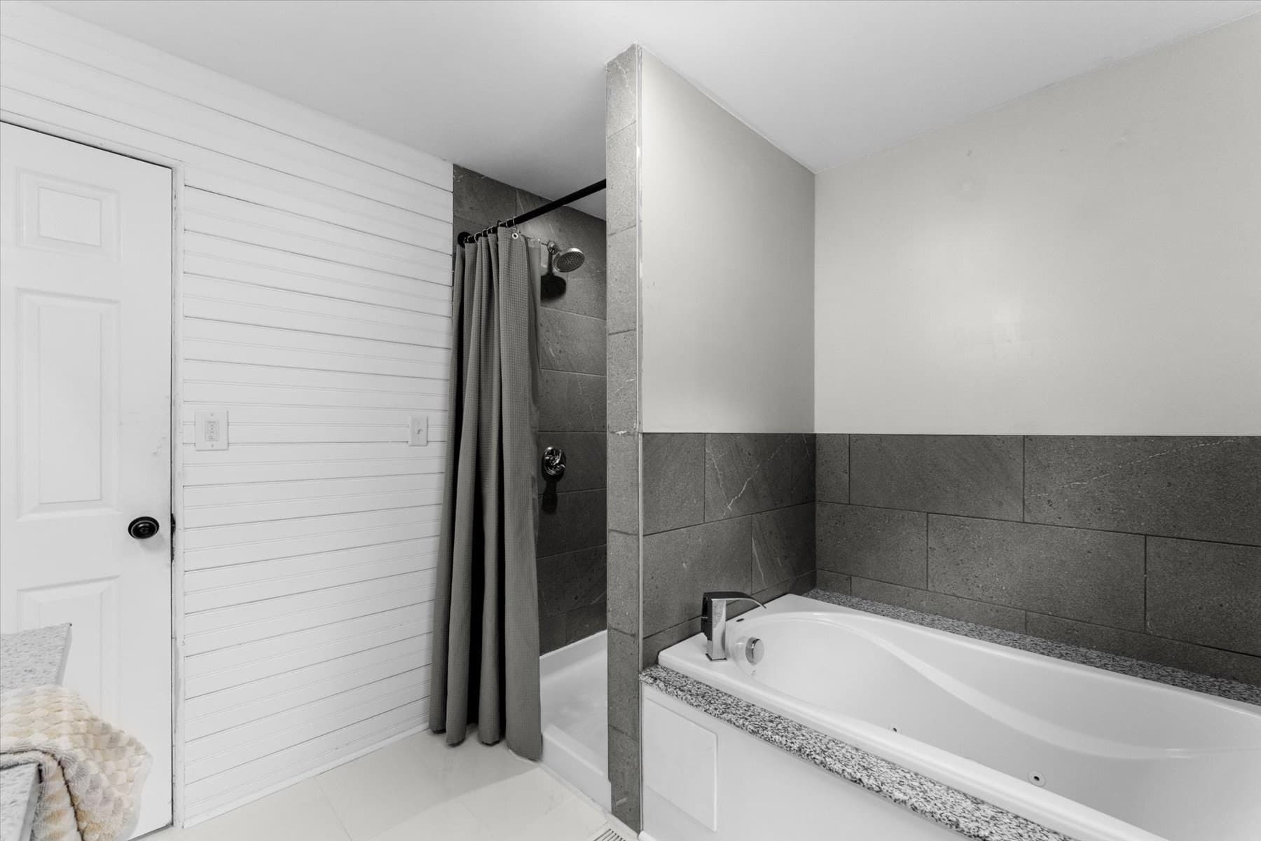 Single Family Residence at 11 Wheelock Rd, Shrewsbury MA 01545, Shrewsbury, photo 17 of 35
