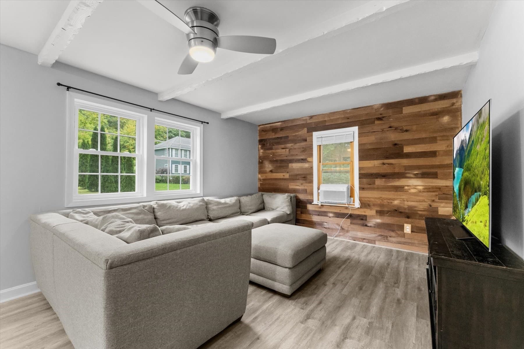 Single Family Residence at 11 Wheelock Rd, Shrewsbury MA 01545, Shrewsbury, photo 5 of 35