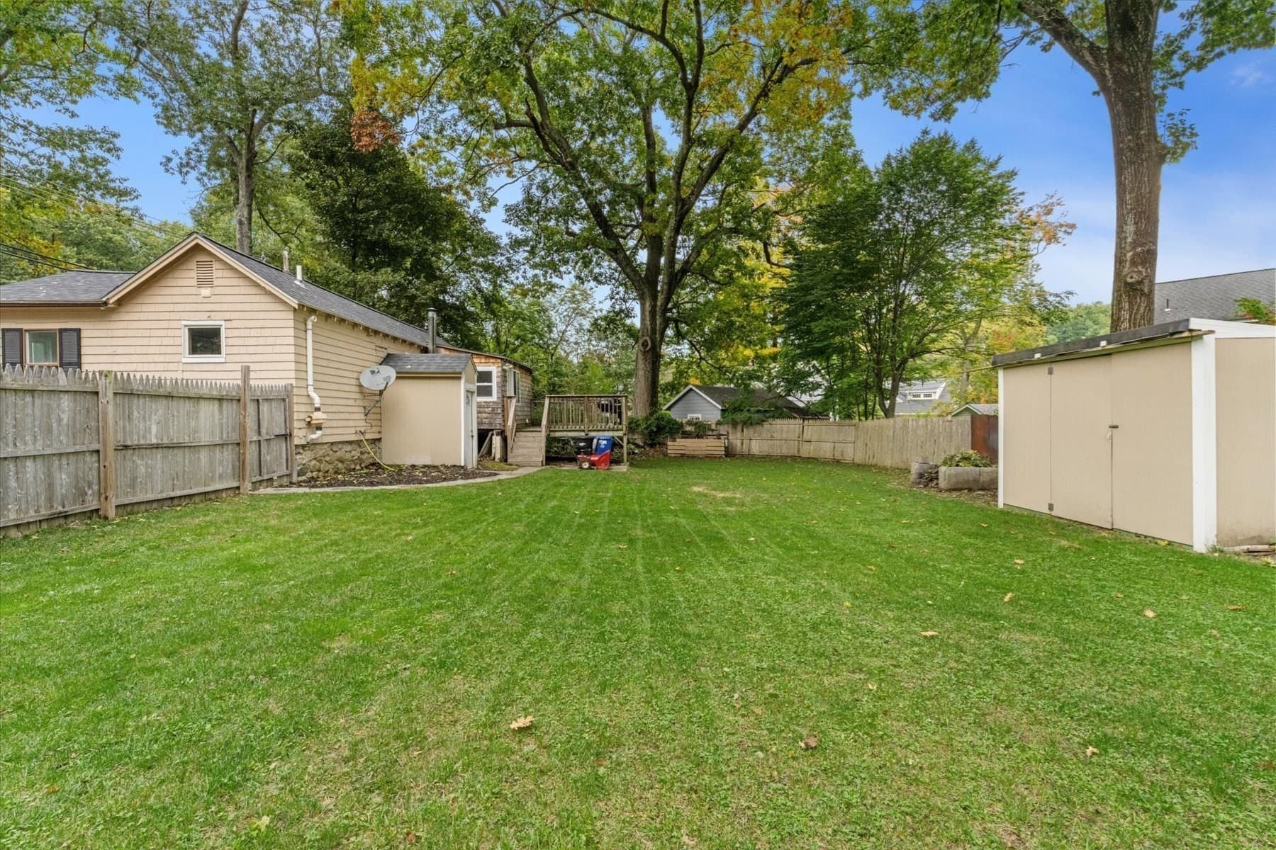 Single Family Residence at 11 Wheelock Rd, Shrewsbury MA 01545, Shrewsbury, photo 30 of 35