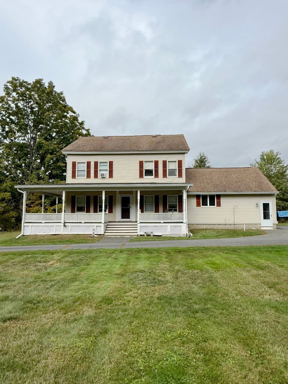 130 N Main St, Deerfield MA 01342