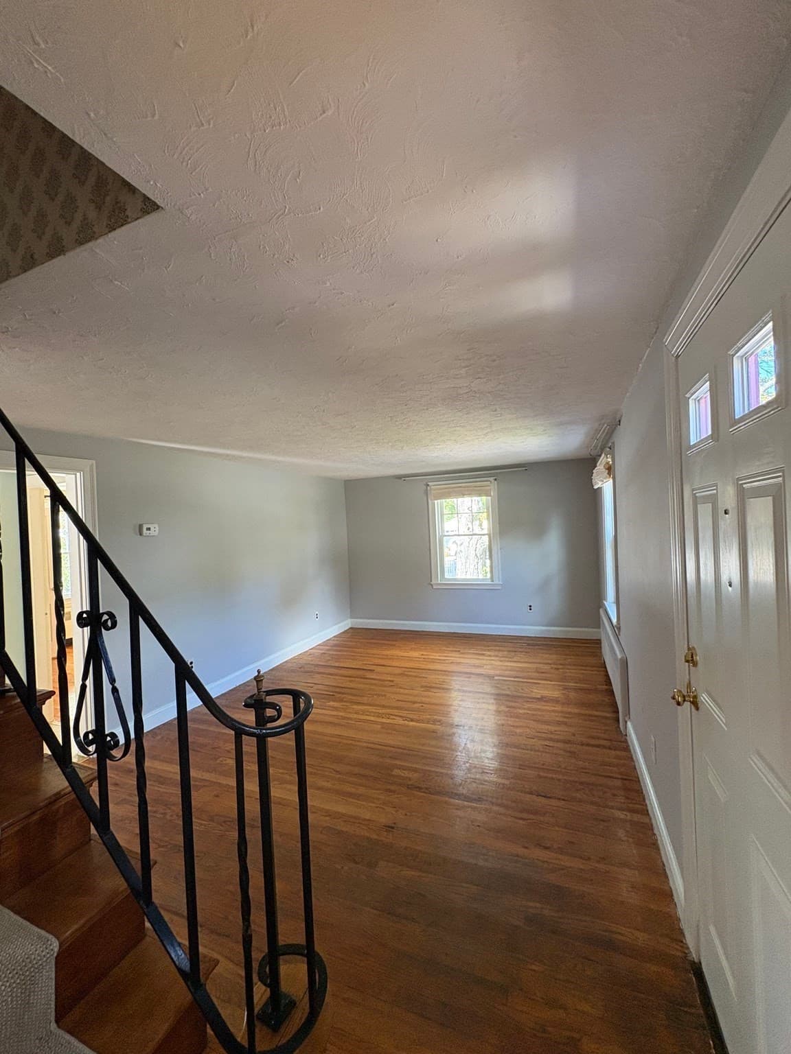 Single Family Residence at 496 Nahatan St, Norwood MA 02062, Norwood, photo 7 of 28