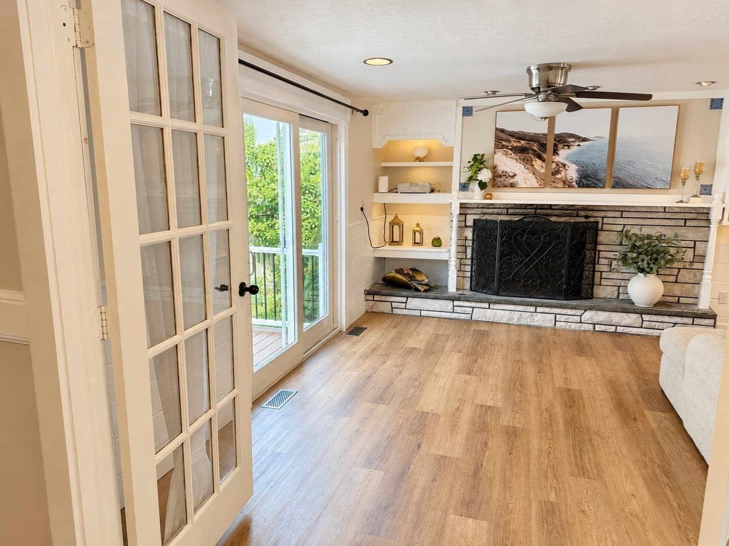 Single Family Residence at 87 Ledgebrook Rd, Weymouth MA 02190, Weymouth, photo 6 of 27