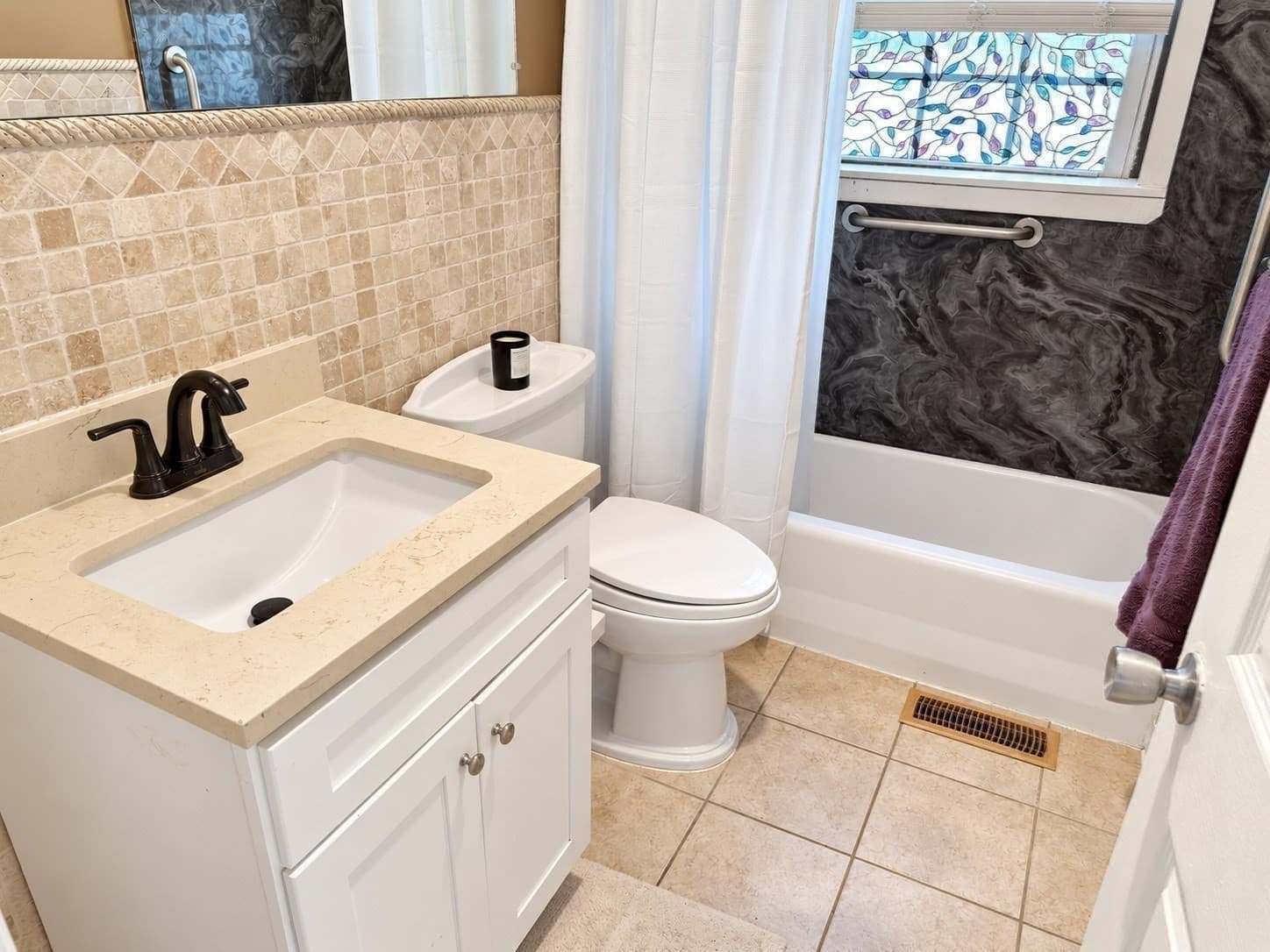 Single Family Residence at 87 Ledgebrook Rd, Weymouth MA 02190, Weymouth, photo 18 of 27