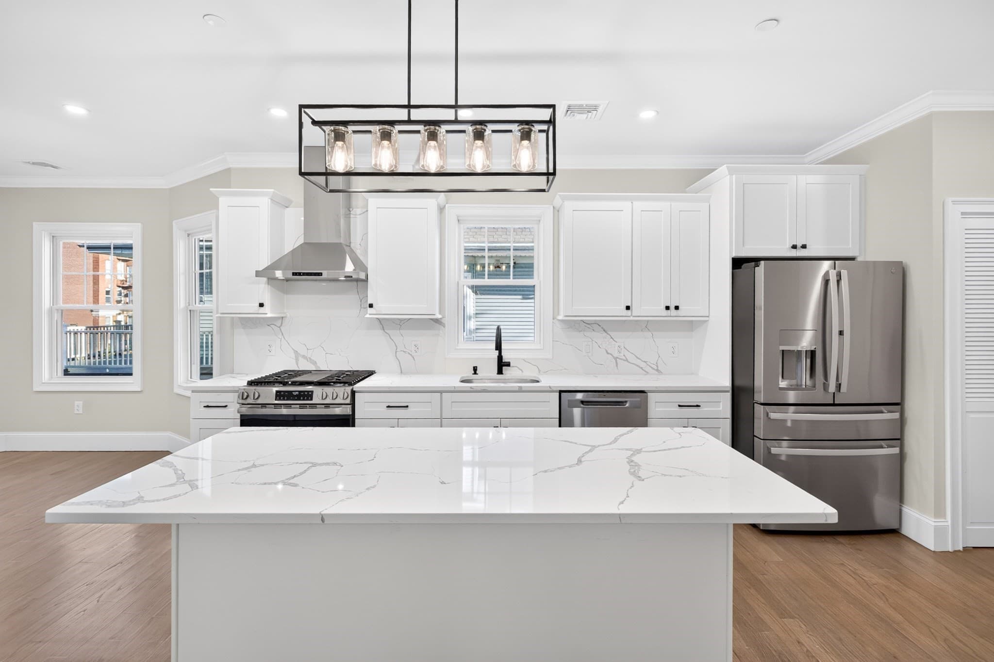 Condominium at 152 Washington St # 2, Boston MA 02135, Boston, photo 2 of 20