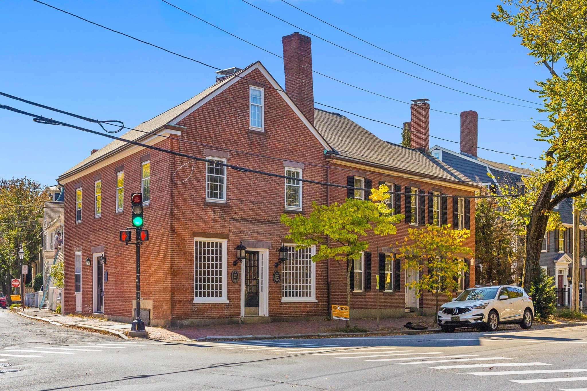 27 Flint # A, Salem MA 01970