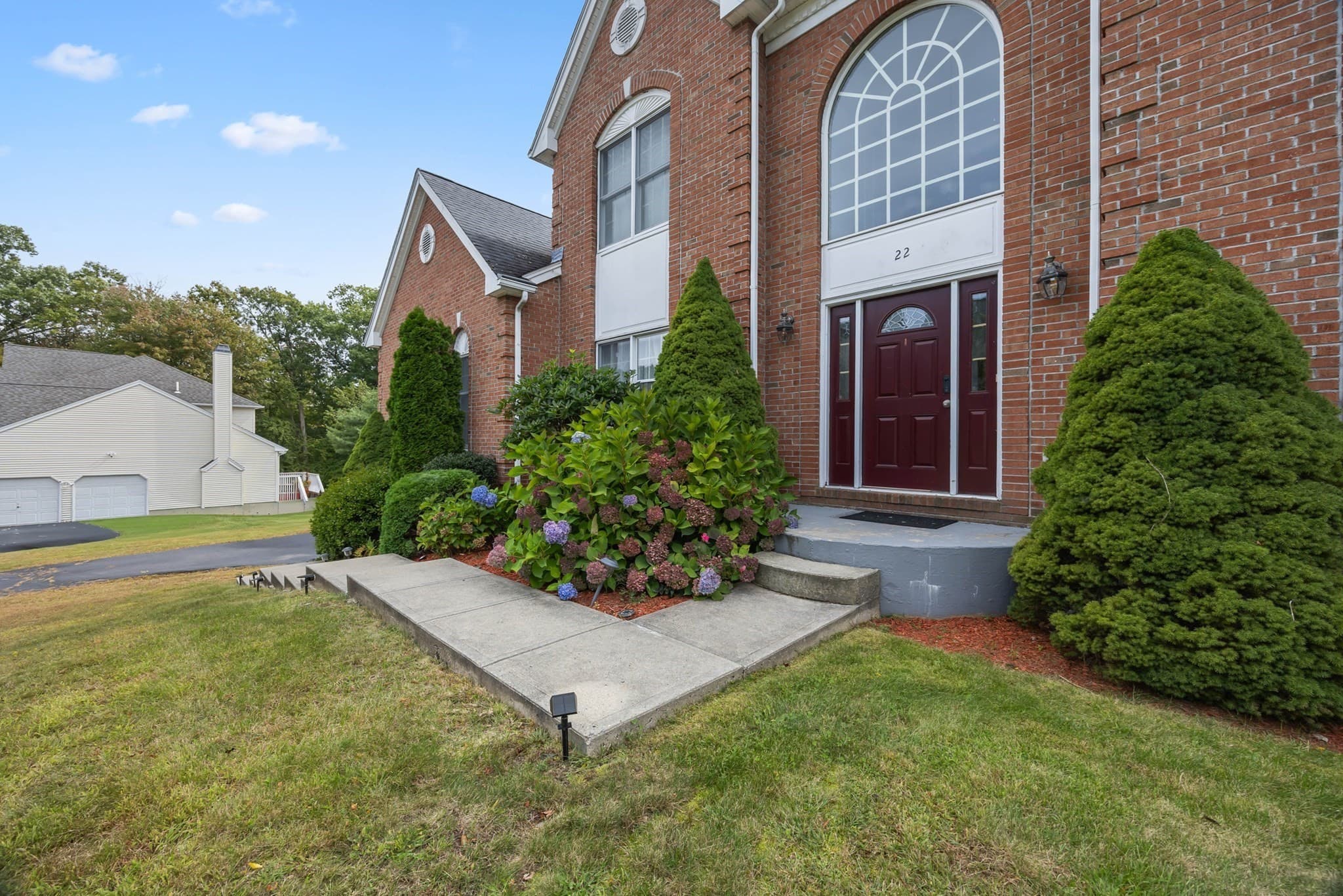 Single Family Residence at 22 Faulkner Rd, Shrewsbury MA 01545, Shrewsbury, photo 2 of 41