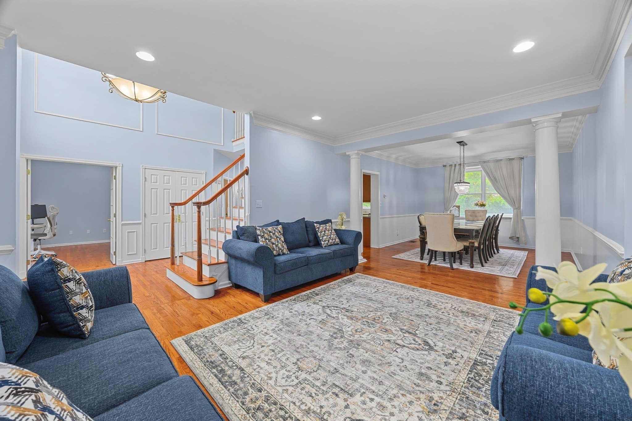 Single Family Residence at 22 Faulkner Rd, Shrewsbury MA 01545, Shrewsbury, photo 5 of 41