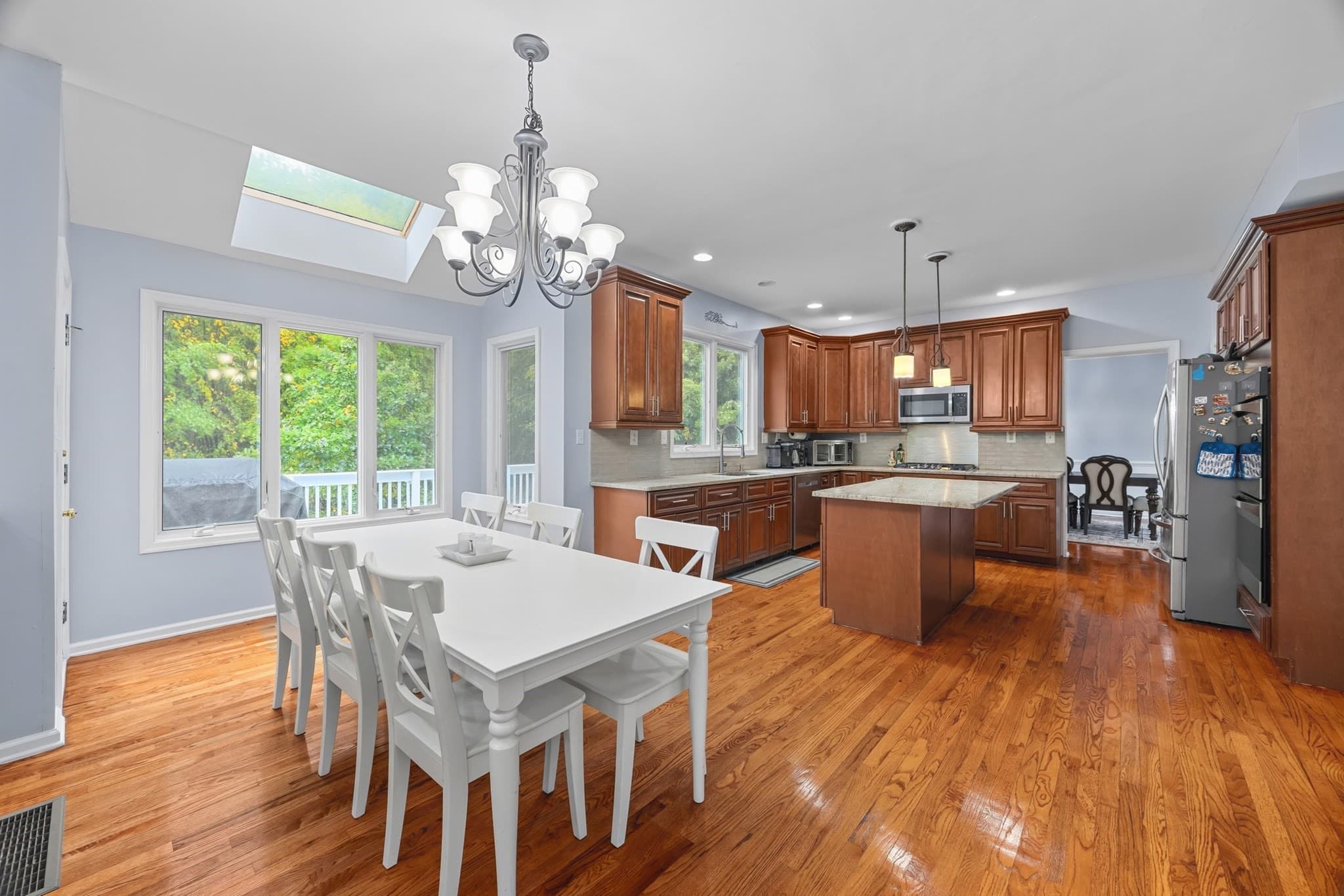 Single Family Residence at 22 Faulkner Rd, Shrewsbury MA 01545, Shrewsbury, photo 10 of 41