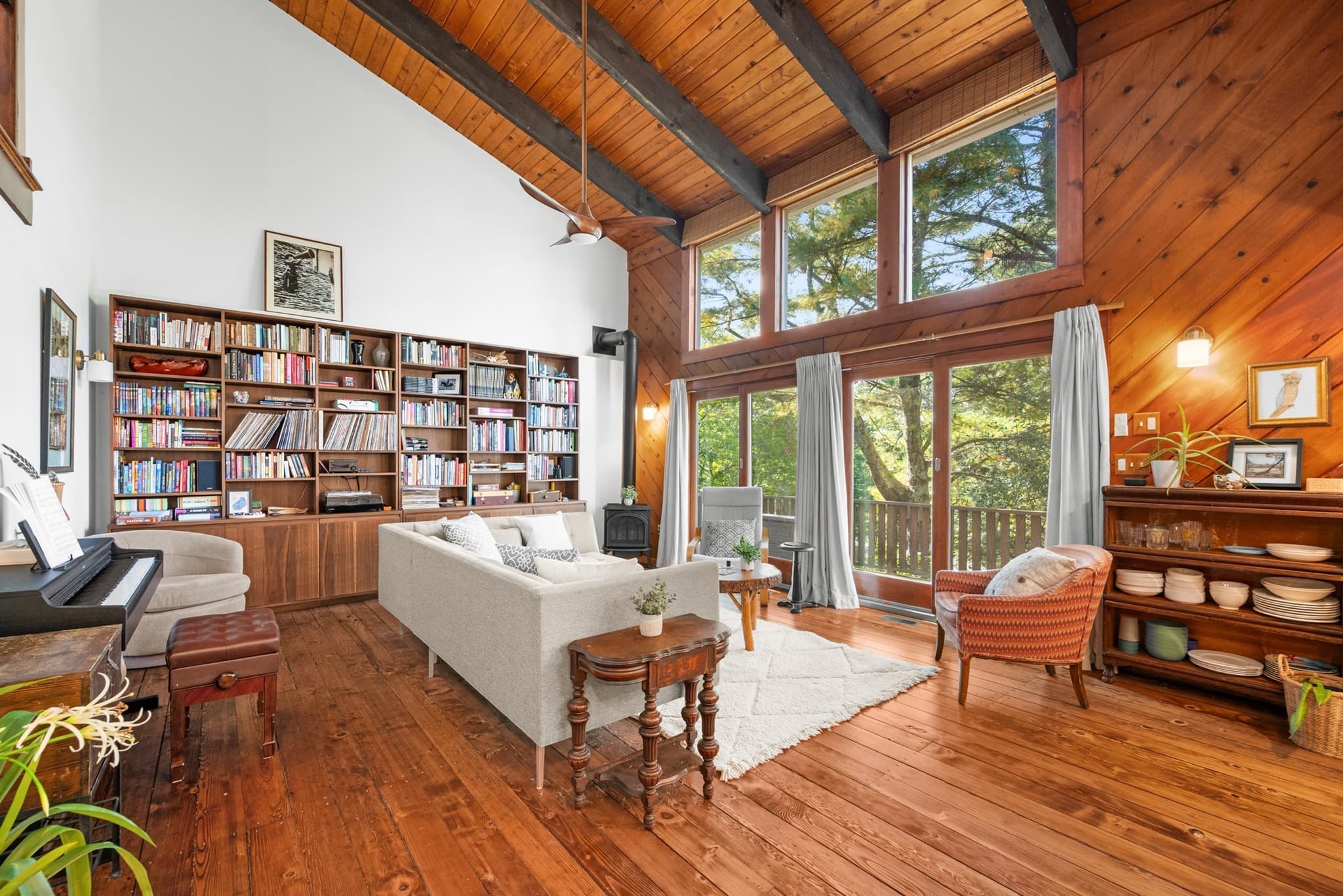 Single Family Residence at 136 N Pond Dr, Brewster MA 02631, Brewster, photo 4 of 42
