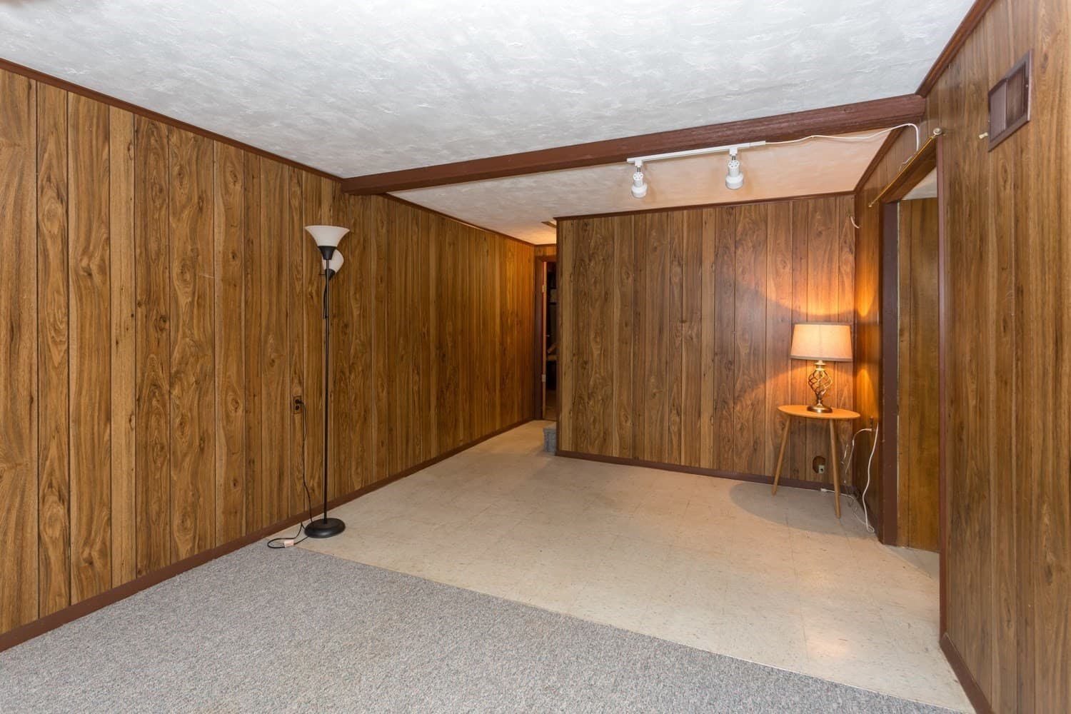 Single Family Residence at 590 Pond St, Franklin MA 02038, Franklin, photo 30 of 42