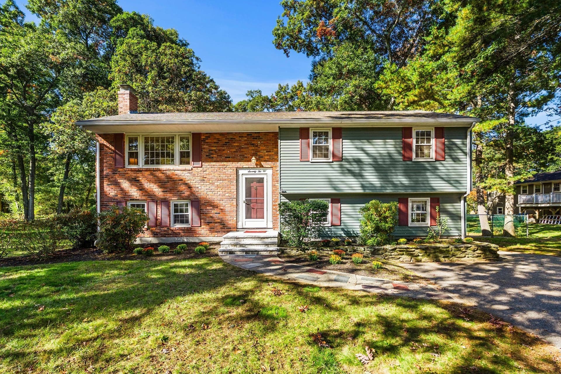 72 Alden Road, Holliston MA 01746