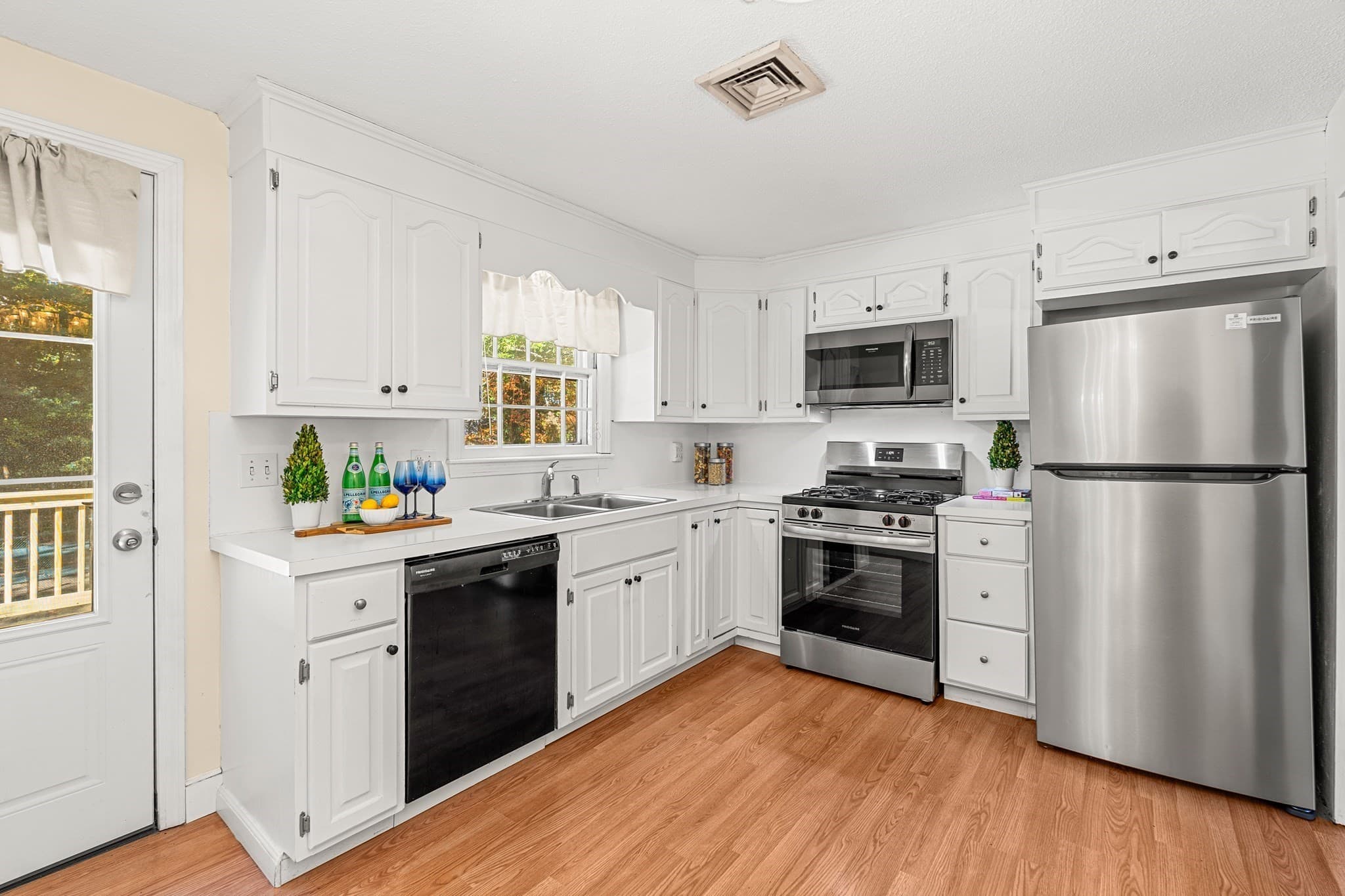 Single Family Residence at 72 Alden Road, Holliston MA 01746, Holliston, photo 11 of 35