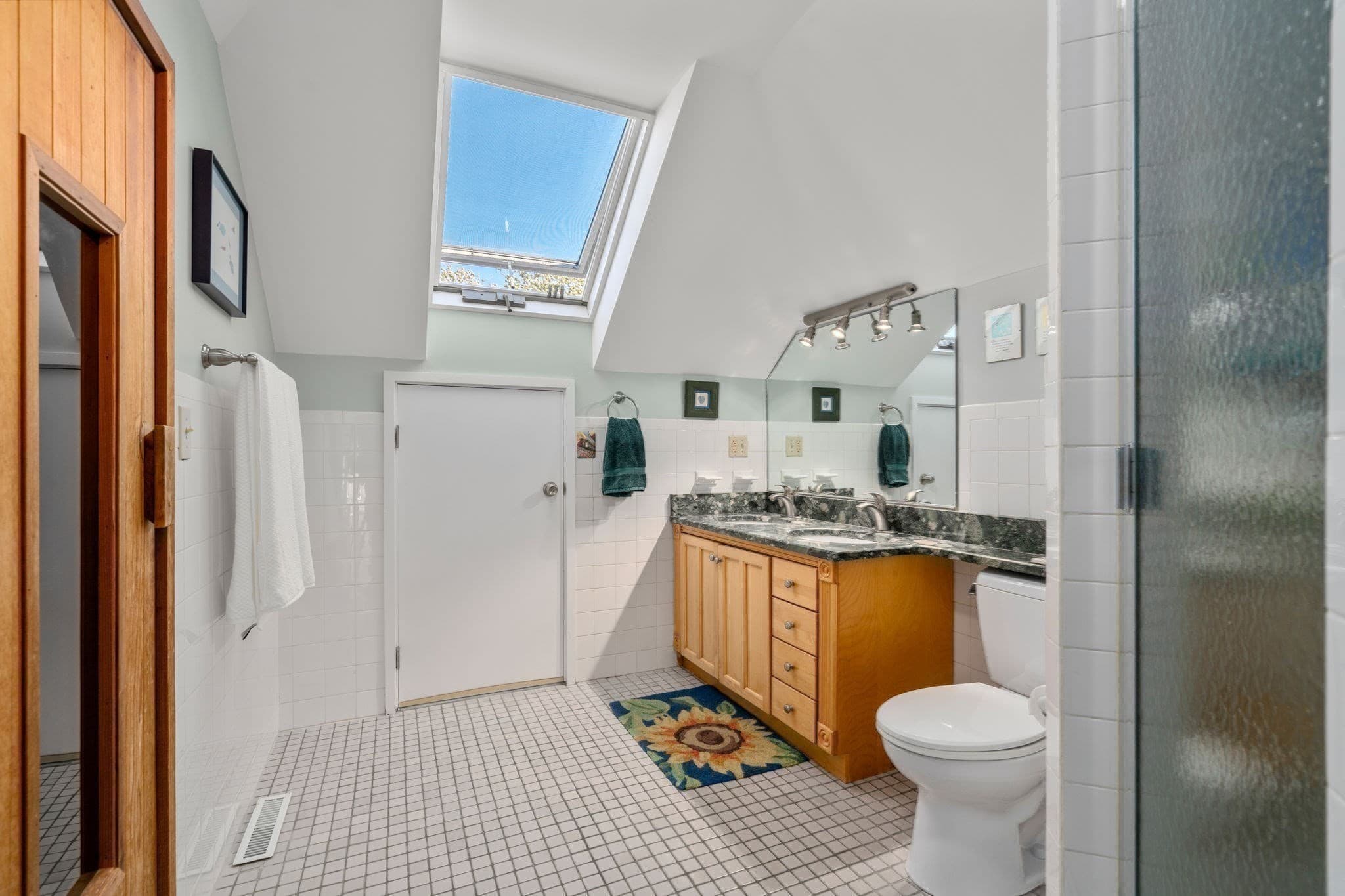 Condominium at 129 Hillside Road # 2, Watertown MA 02472, Watertown, photo 20 of 27