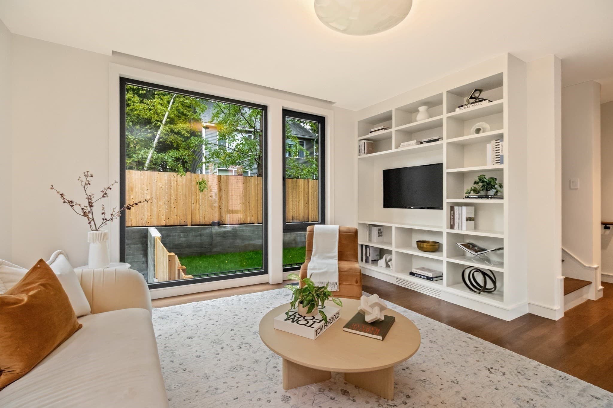 Single Family Residence at 8 Holworthy Terrace, Cambridge MA 02138, Cambridge, photo 3 of 30