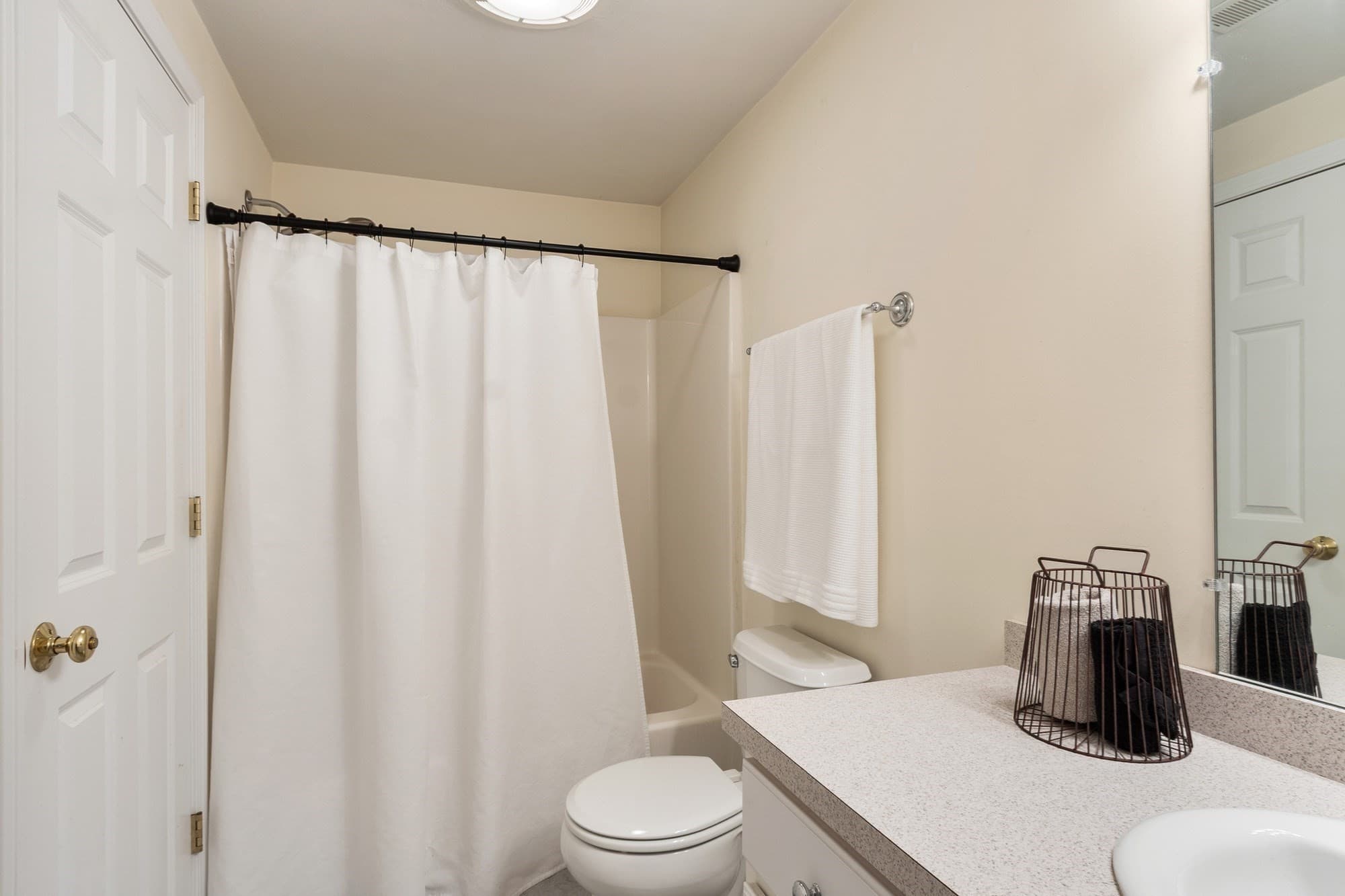 Condominium at 10 Patriots Way # A, Sterling MA 01564, Sterling, photo 23 of 33