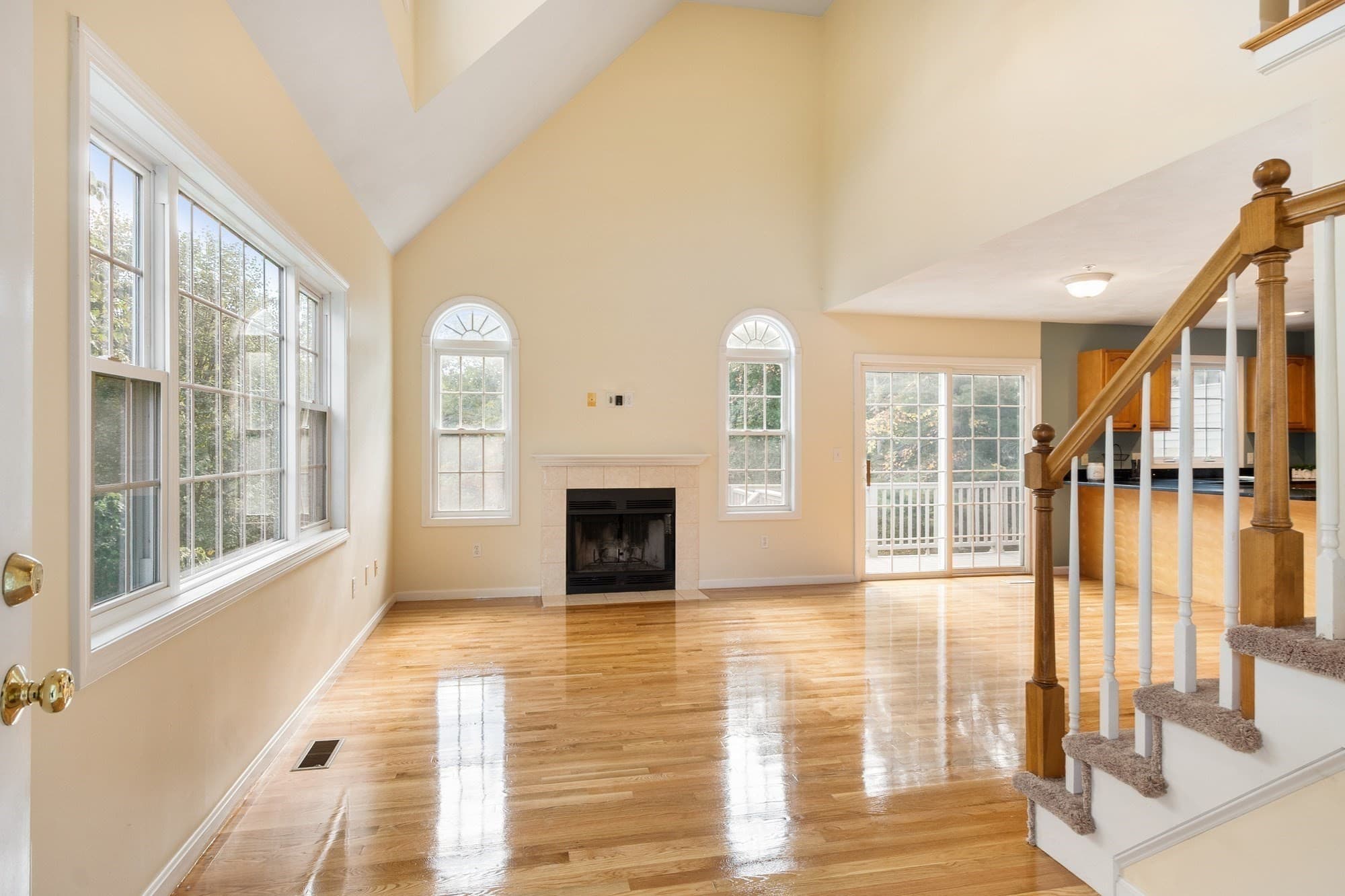 Condominium at 10 Patriots Way # A, Sterling MA 01564, Sterling, photo 4 of 33