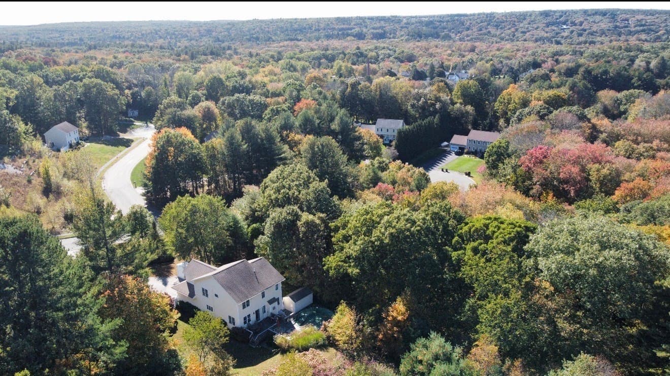 Single Family Residence at 65 Arbor Rd, Uxbridge MA 01569, Uxbridge, photo 4 of 42