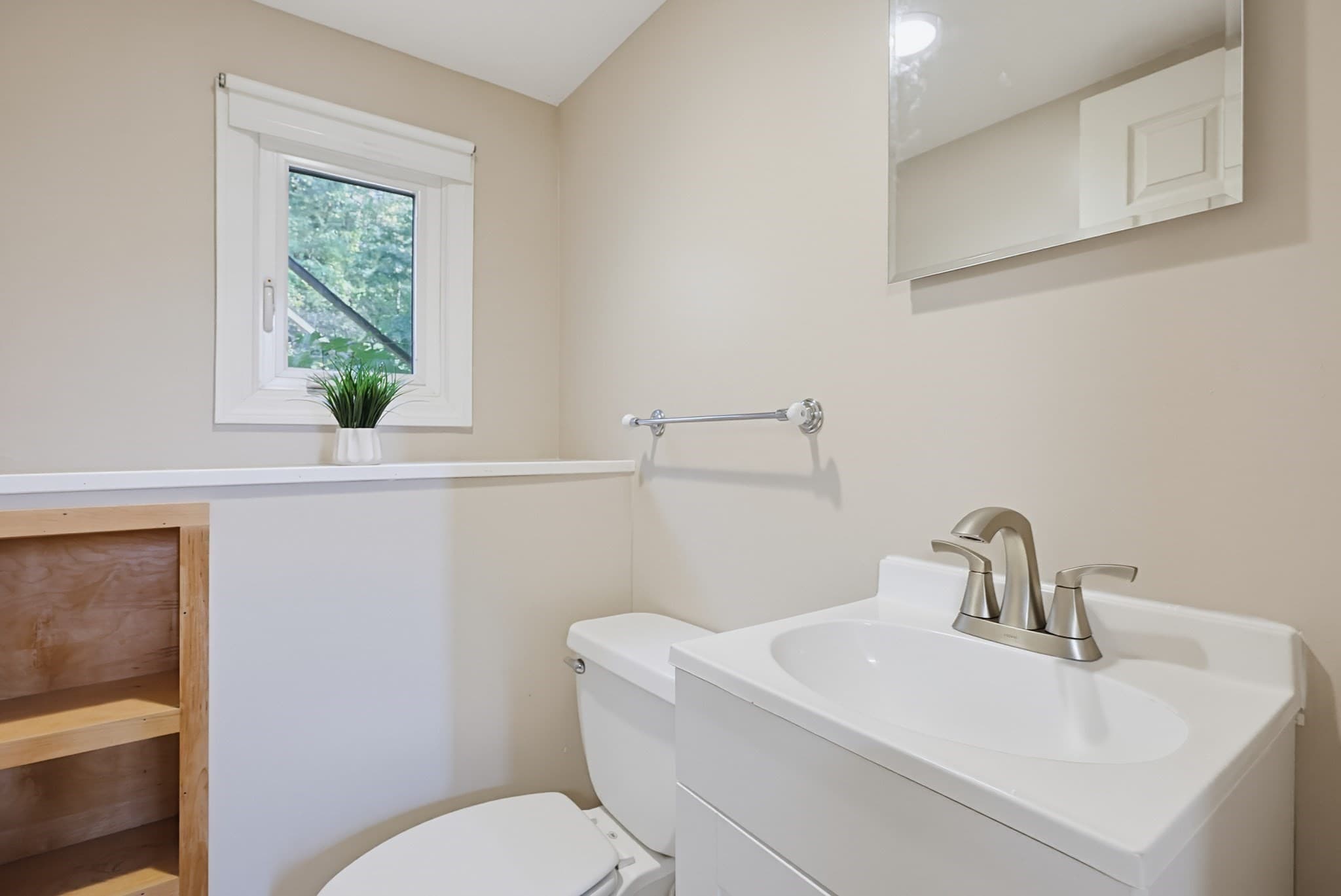 Single Family Residence at 225 Oak, Franklin MA 02038, Franklin, photo 27 of 36