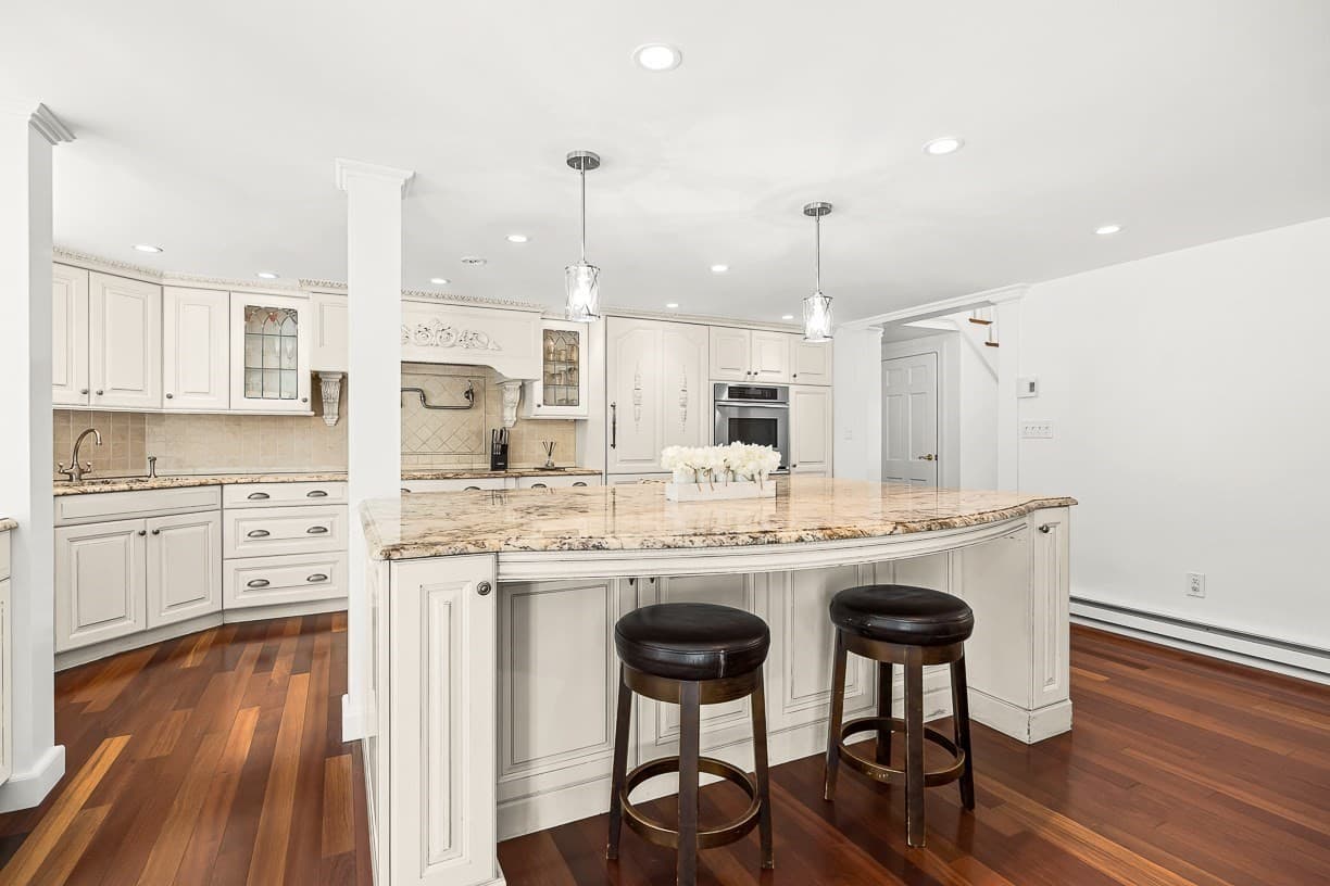 Single Family Residence at 21 Amberwood Dr, Winchester MA 01890, Winchester, photo 7 of 42