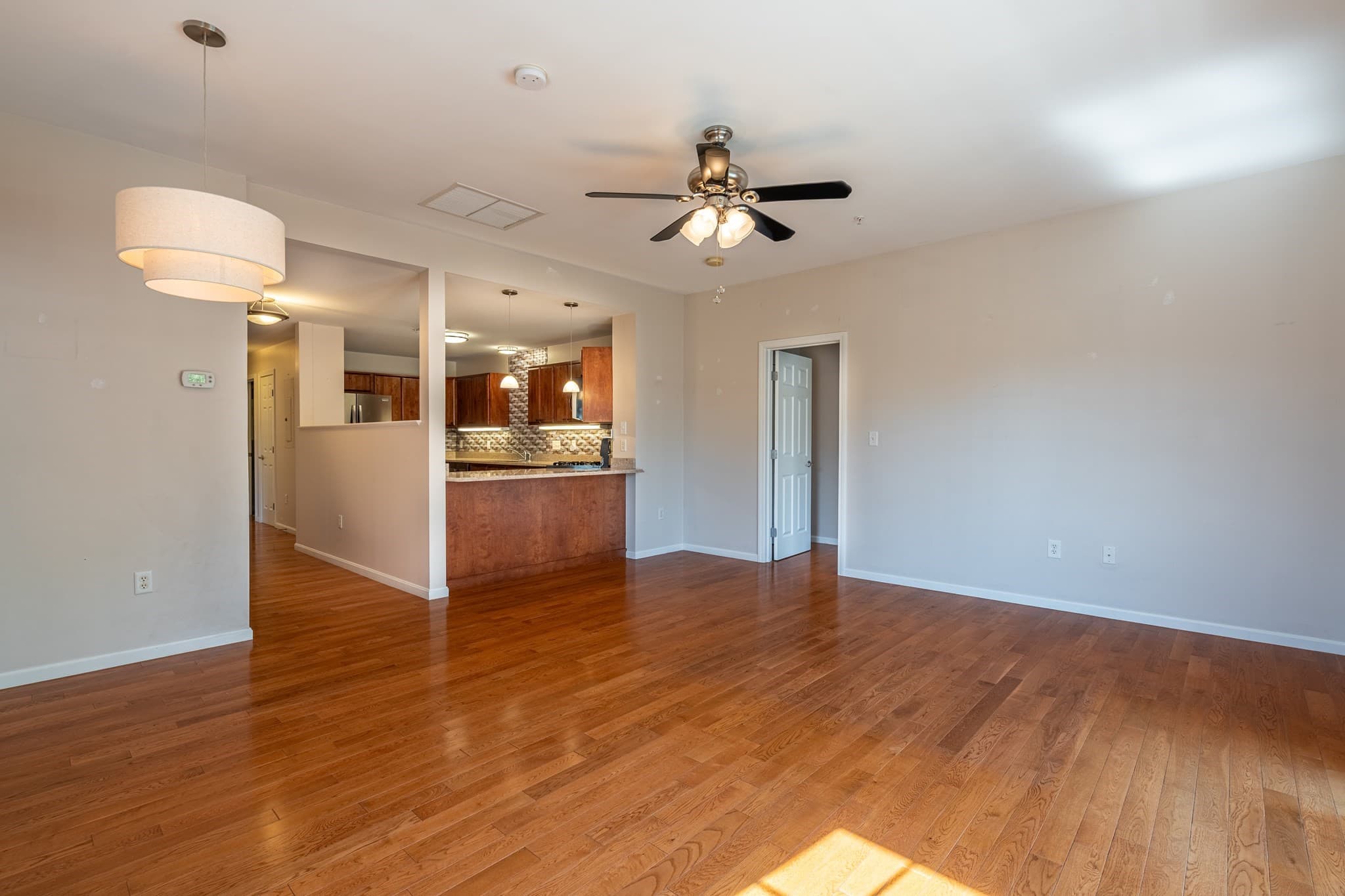 Condominium at 34 Burnham Rd # 402, Methuen MA 01844, Methuen, photo 19 of 25