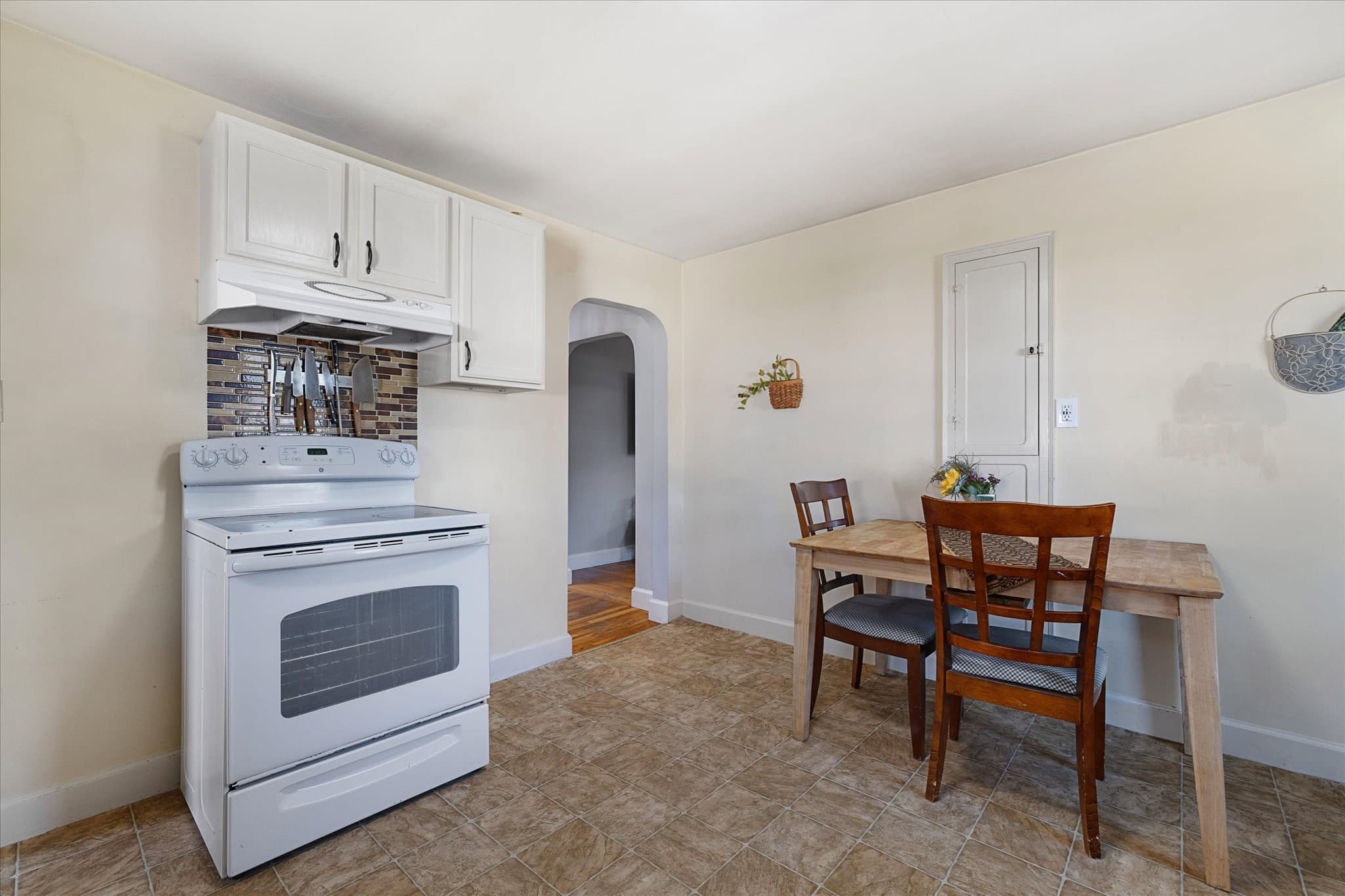 Single Family Residence at 60 Mount Pleasant St, Milford MA 01757, Milford, photo 23 of 35