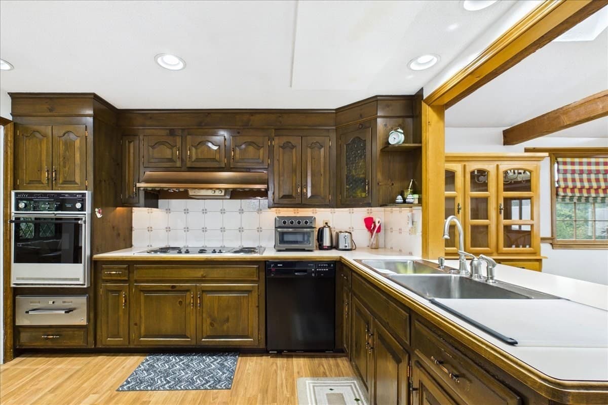 Single Family Residence at 36 Christine Terrace, Weymouth MA 02190, Weymouth, photo 12 of 36